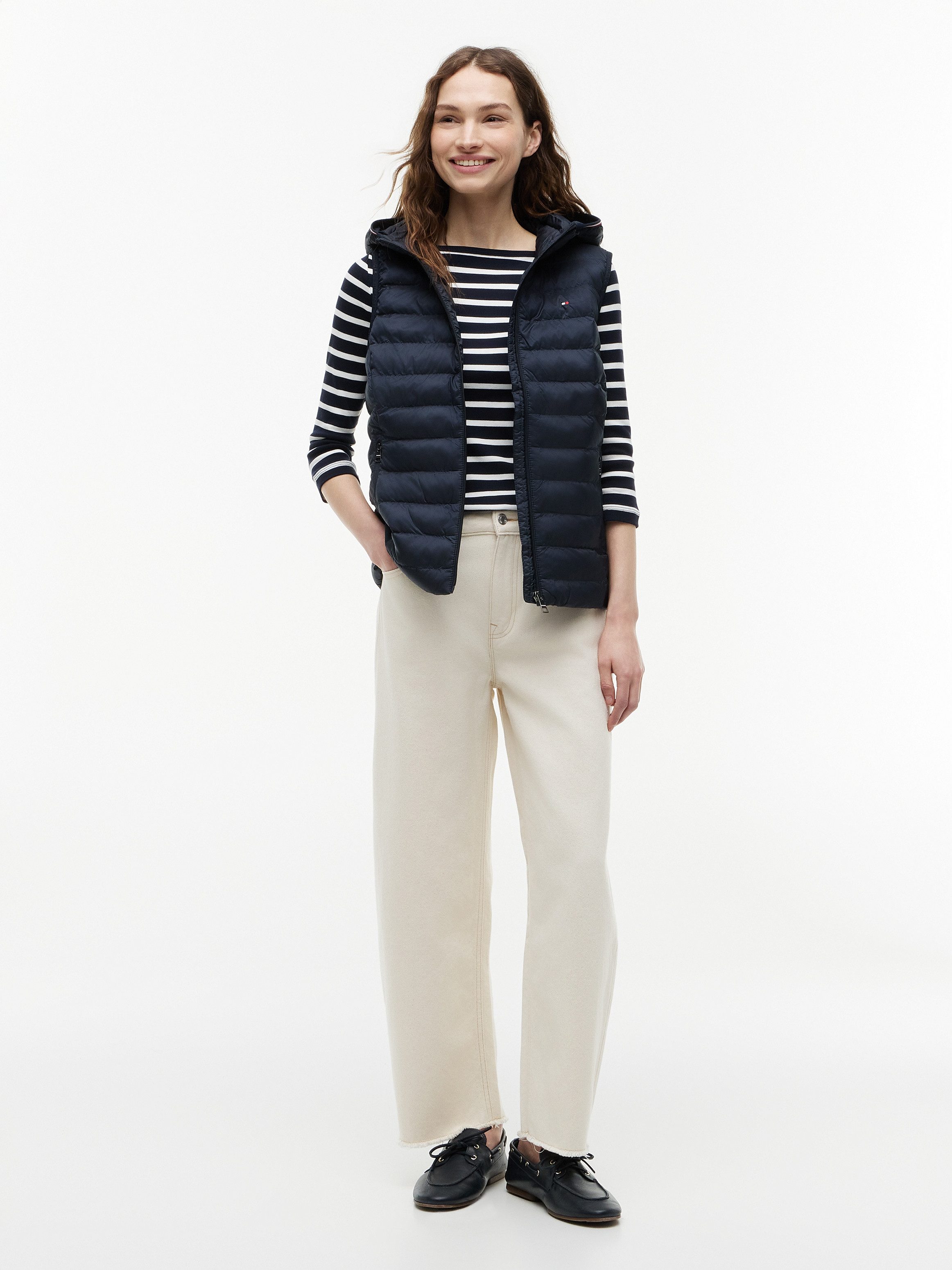 Tommy Hilfiger Steppweste LW PADDED GLOBAL STRIPE VEST (Global Serie TH WOMEN) abnehmbare Kapuze, Übergangsweste – Bild 4 von 5