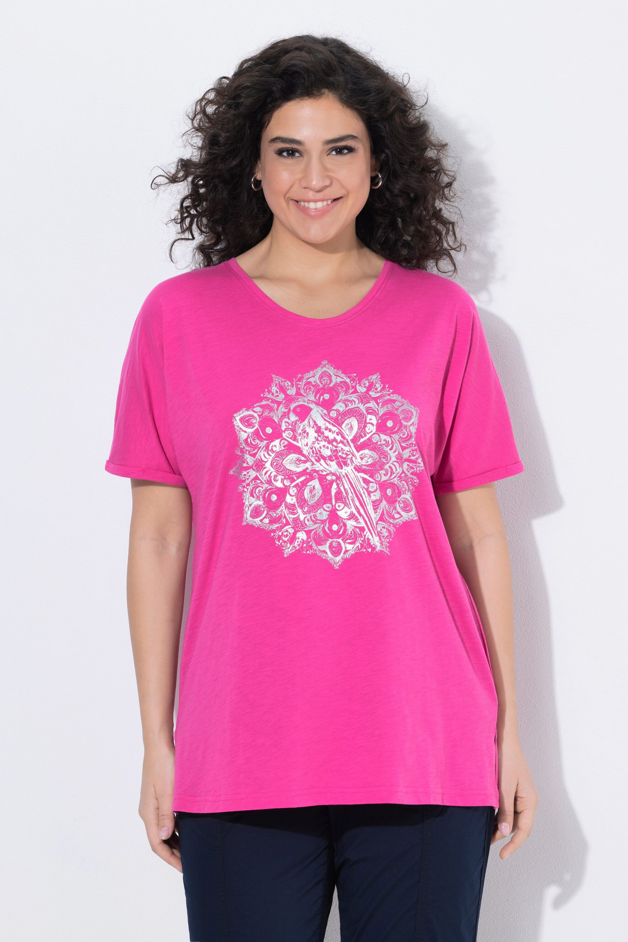 Ulla Popken T-Shirt T-Shirt Metallic-Tiermandala V-Ausschnitt Halbarm