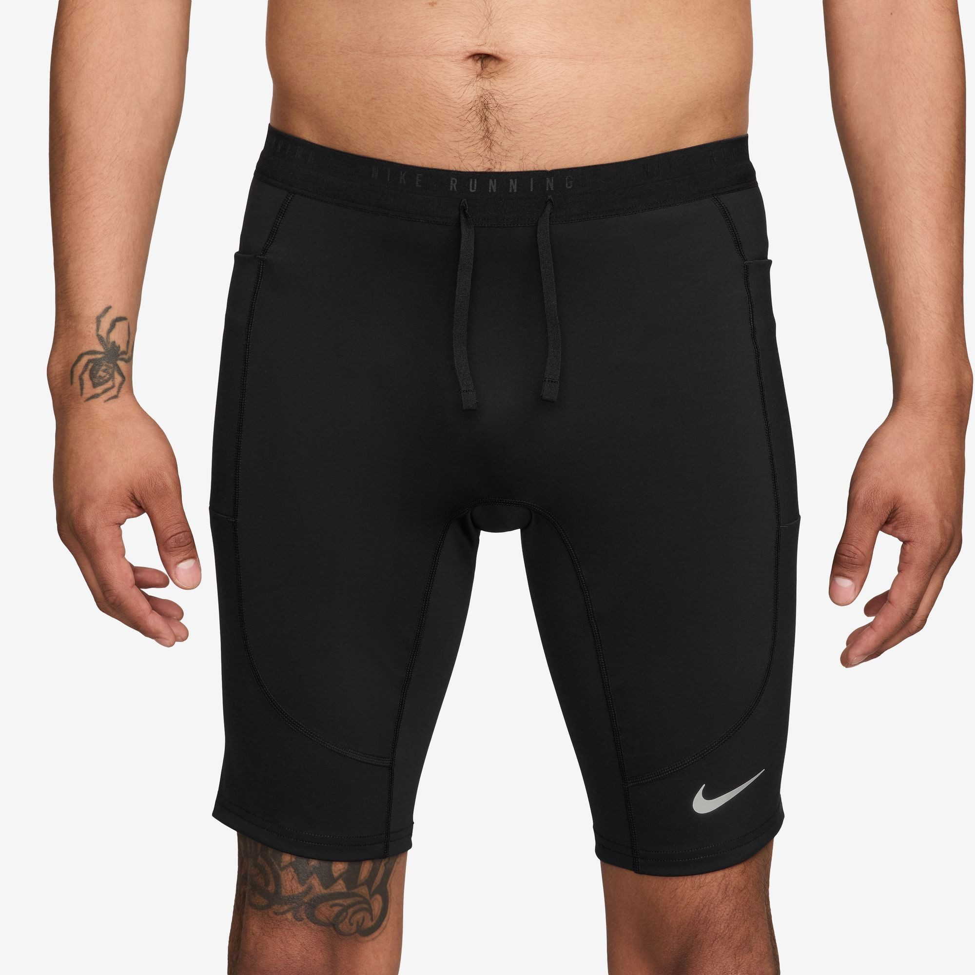 Nike Lauftights M NK DF STRIDE HALF TIGHT sportlicher Stil, eng anliegende Passform