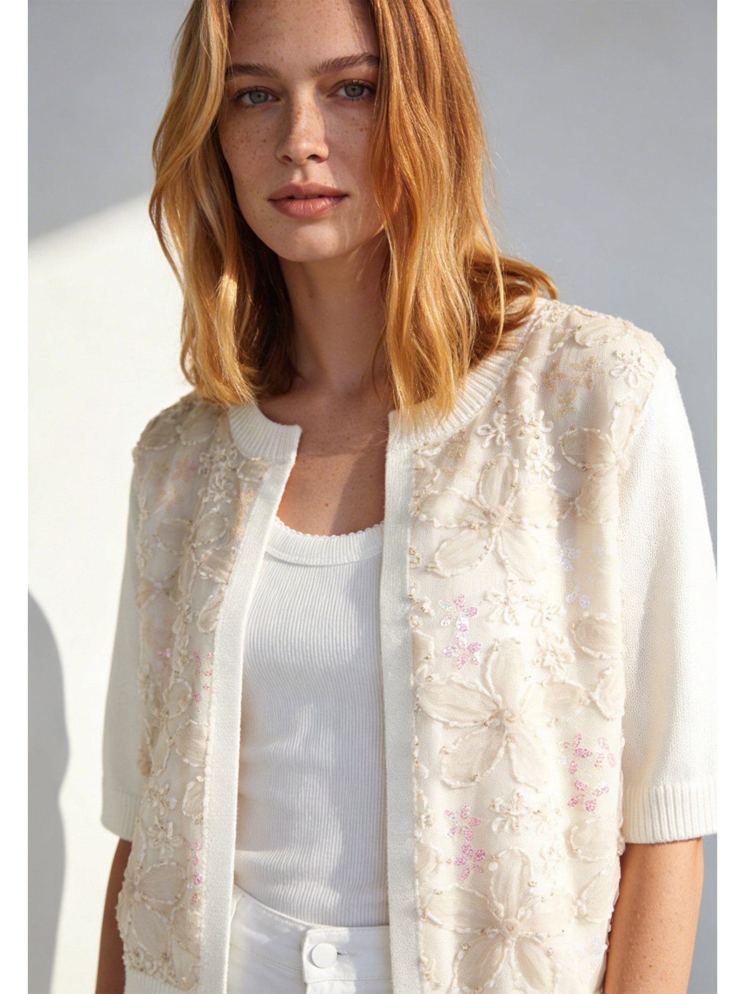 MORE&MORE Strickjacke kurze, edel bestickte Strickjacke günstig online kaufen