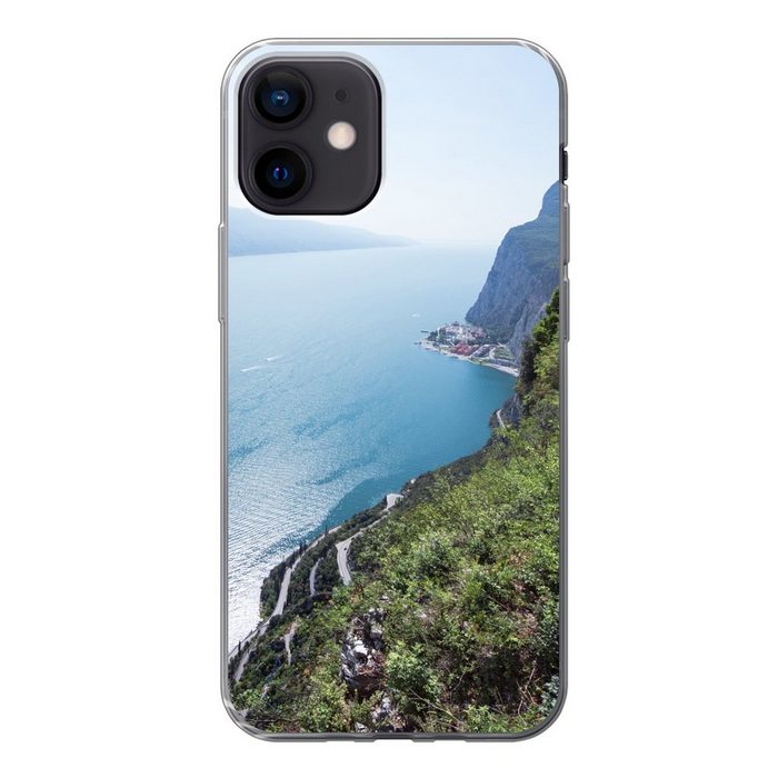 MuchoWow Handyhülle Gardasee - Wasser - Küste Handyhülle Apple iPhone 12 Smartphone-Bumper Print Handy