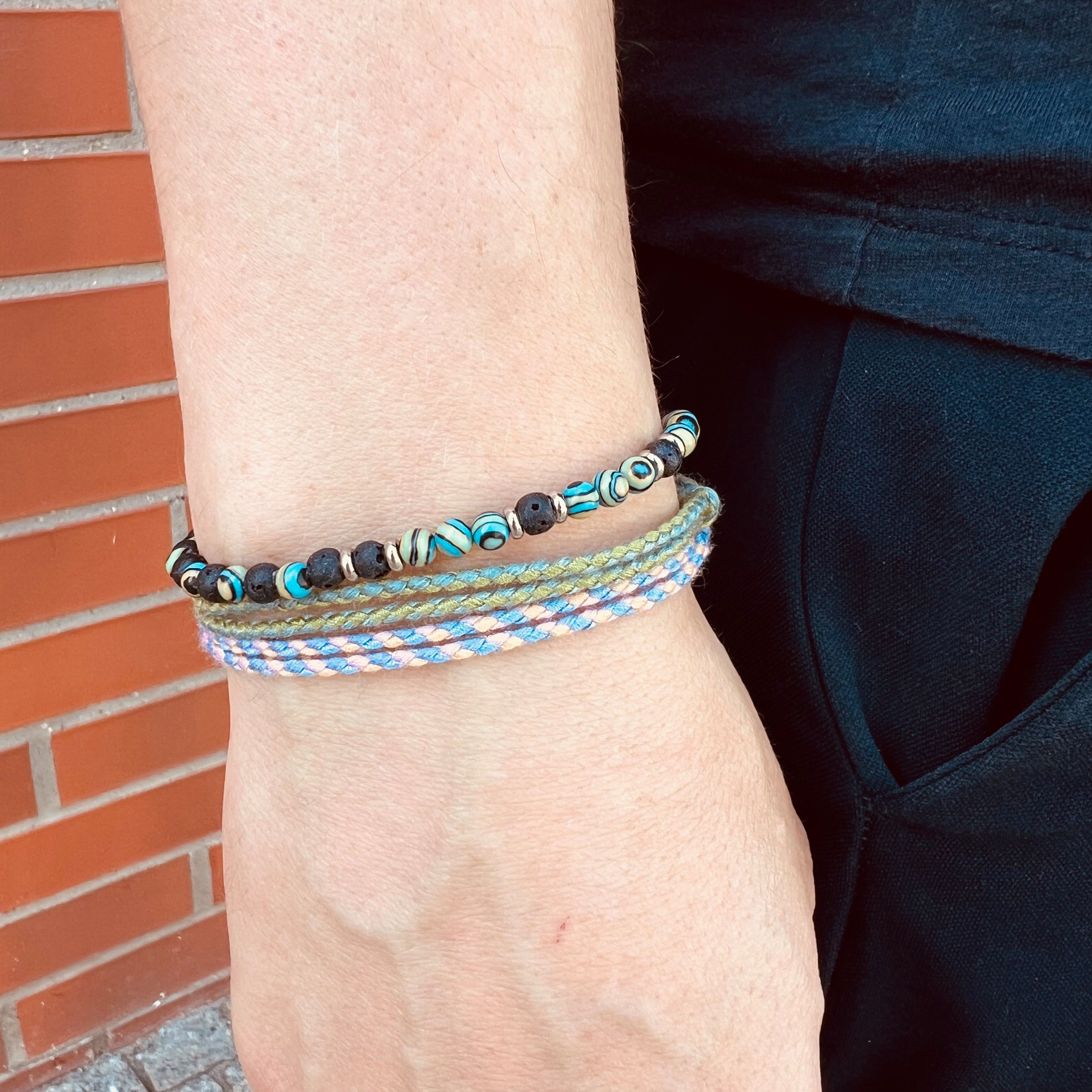 Made by Nami Armband Set Armband Herren Damen bunt mit verschiedenen Armbändern, aus Stoff und Edelstahl - Schlichtes Design - Wasserfest
