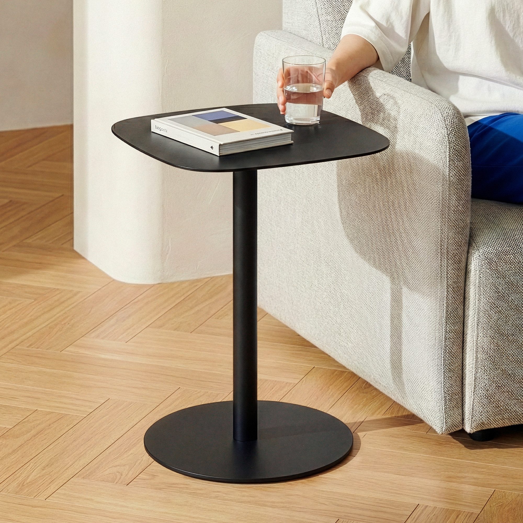 en.casa Beistelltisch, »Nastätten« Balkontisch aus Metall 50 x 40 x 40 cm Schwarz, matt