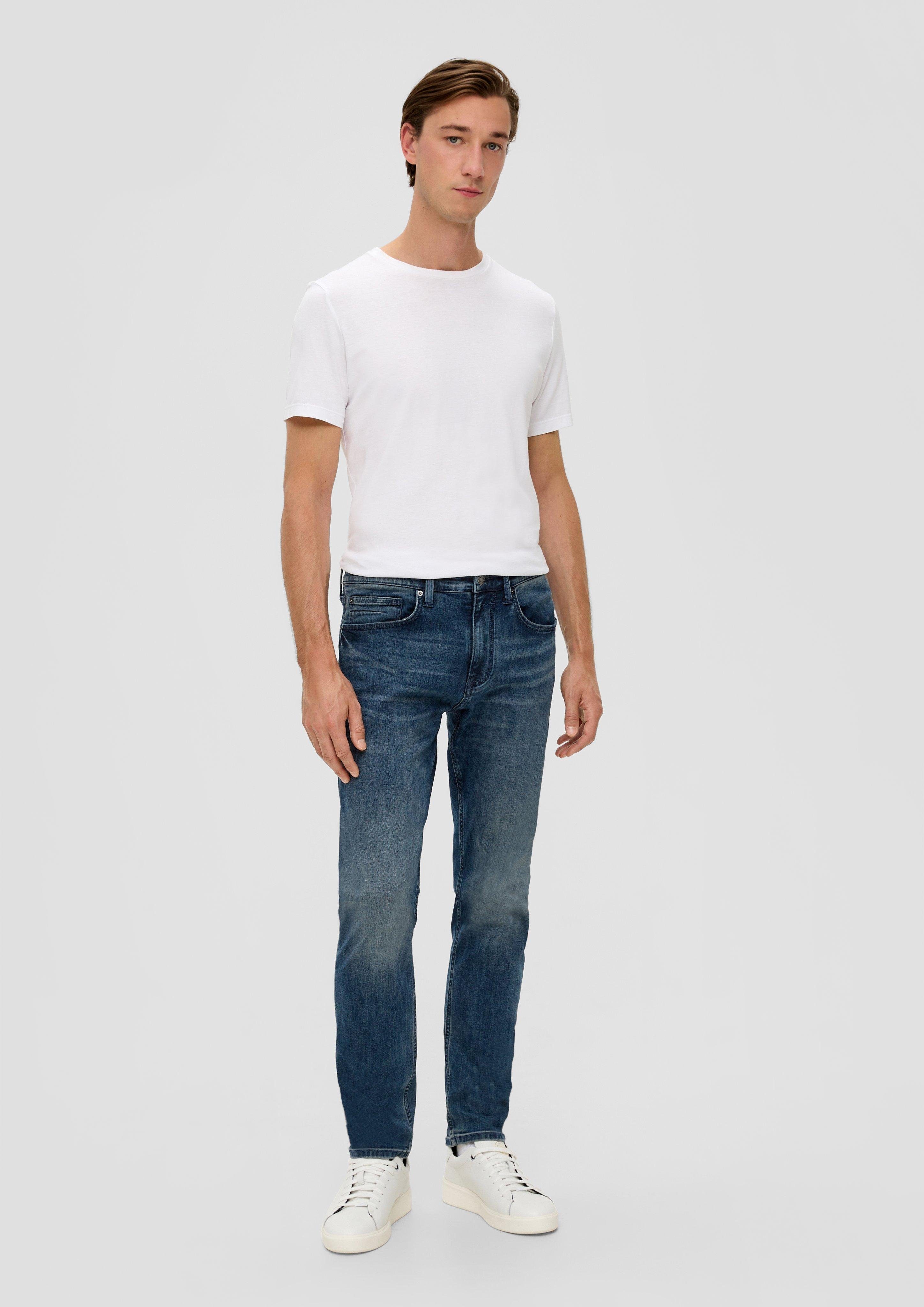 Jeans / Stoffhose Rise dunkelblau Tapered Leg Mid 5-Pocket-Stil Regular / / Waschung Fit Leder-Patch, / s.Oliver