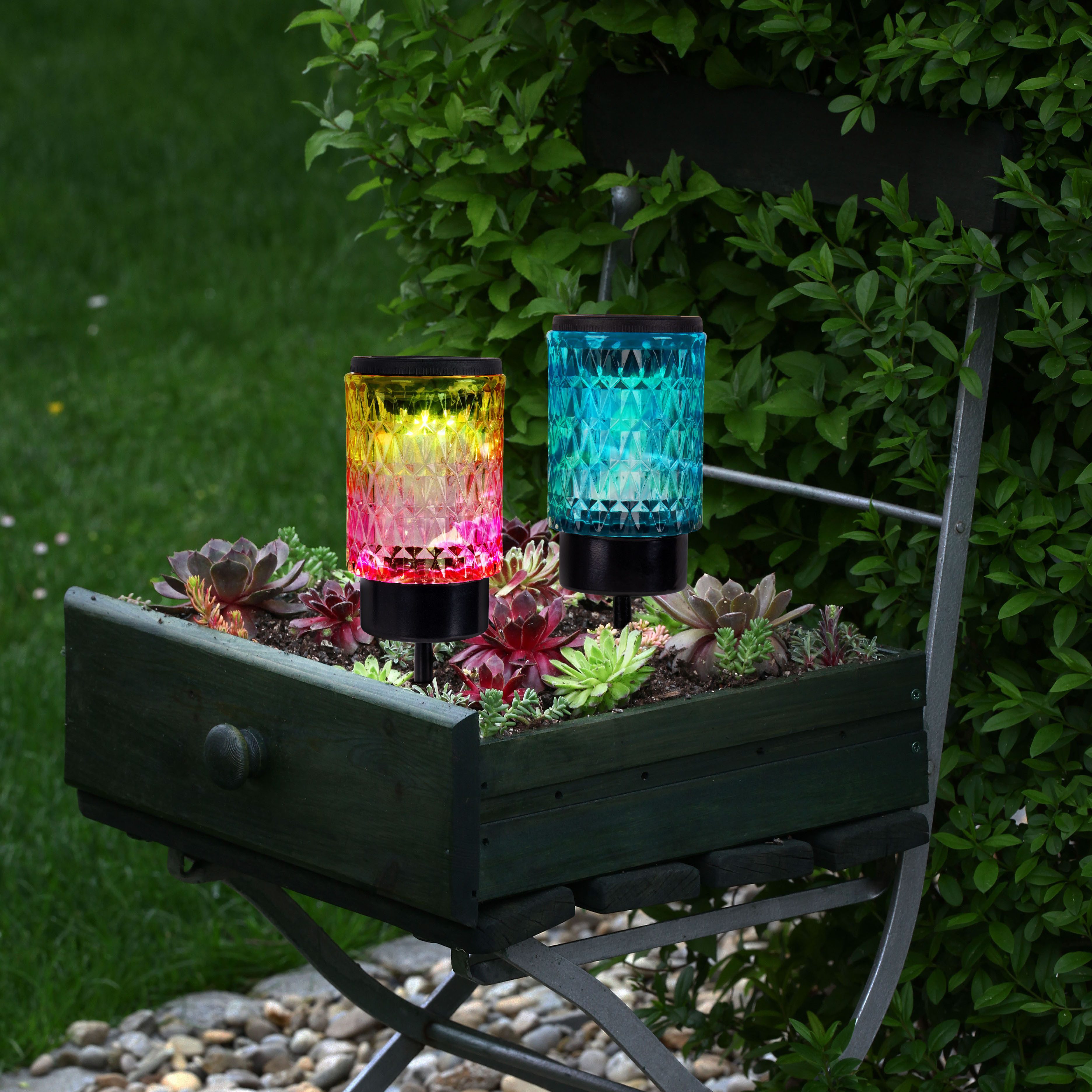 näve LED Solarleuchte Mila, Tageslichtsensor, LED fest integriert, Warmweiß günstig online kaufen