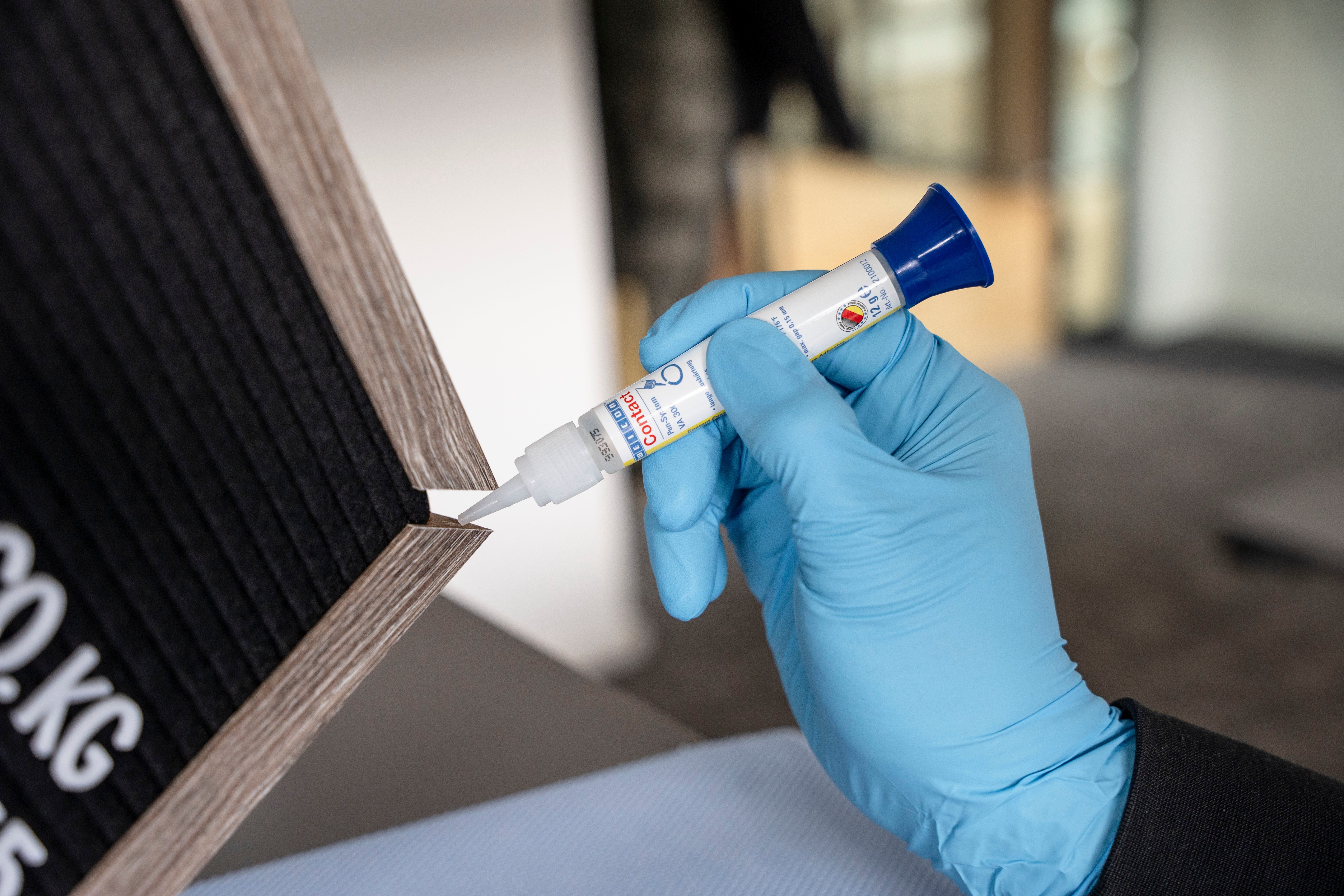 WEICON Sekundenkleber VA 300 Cyanacrylat-Klebstoff, Sekundenkleber für saugende und poröse Werkstoffe