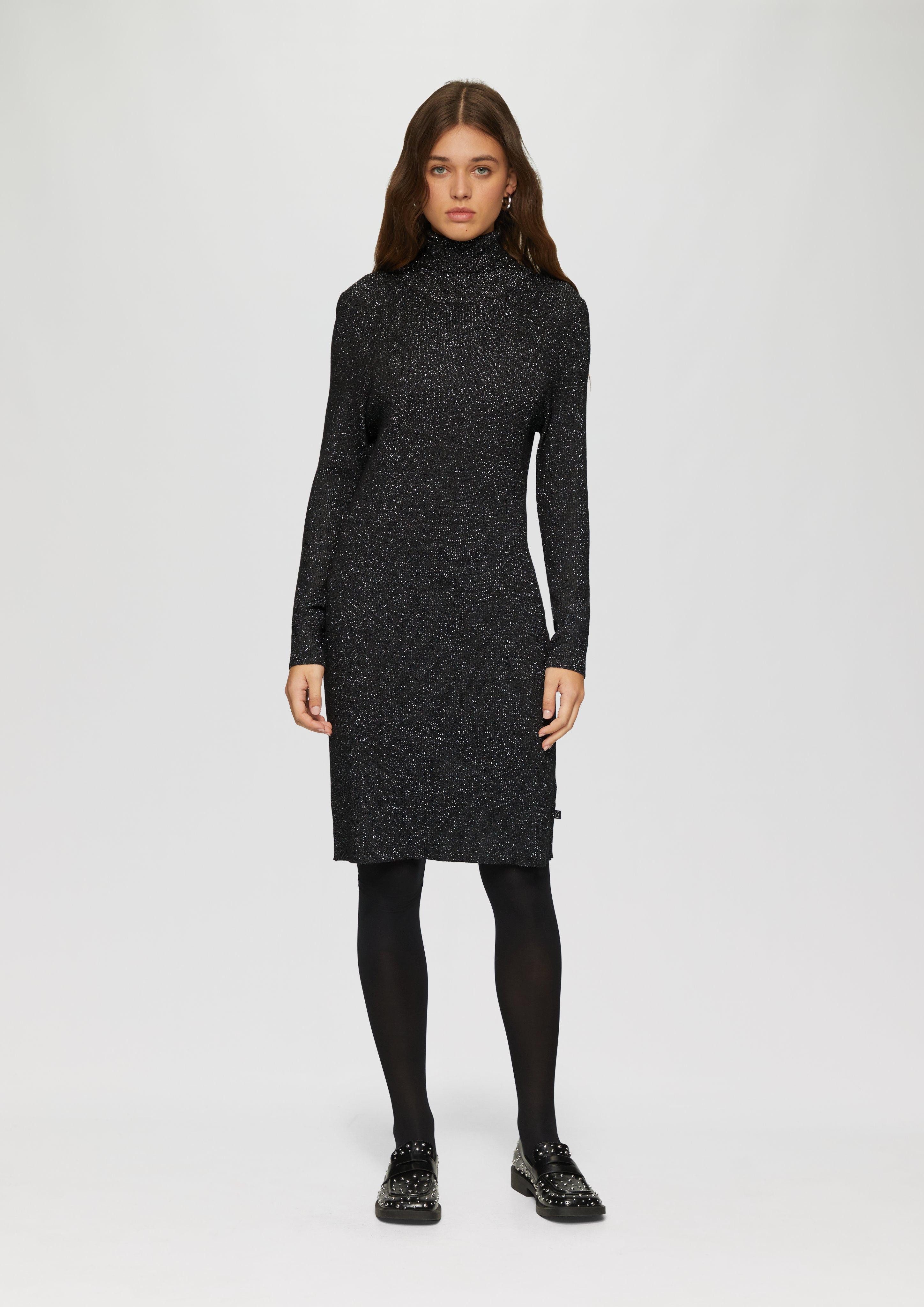 Minikleid Schmal geschnittenes Rippstrickkleid mit Glitzereffekt