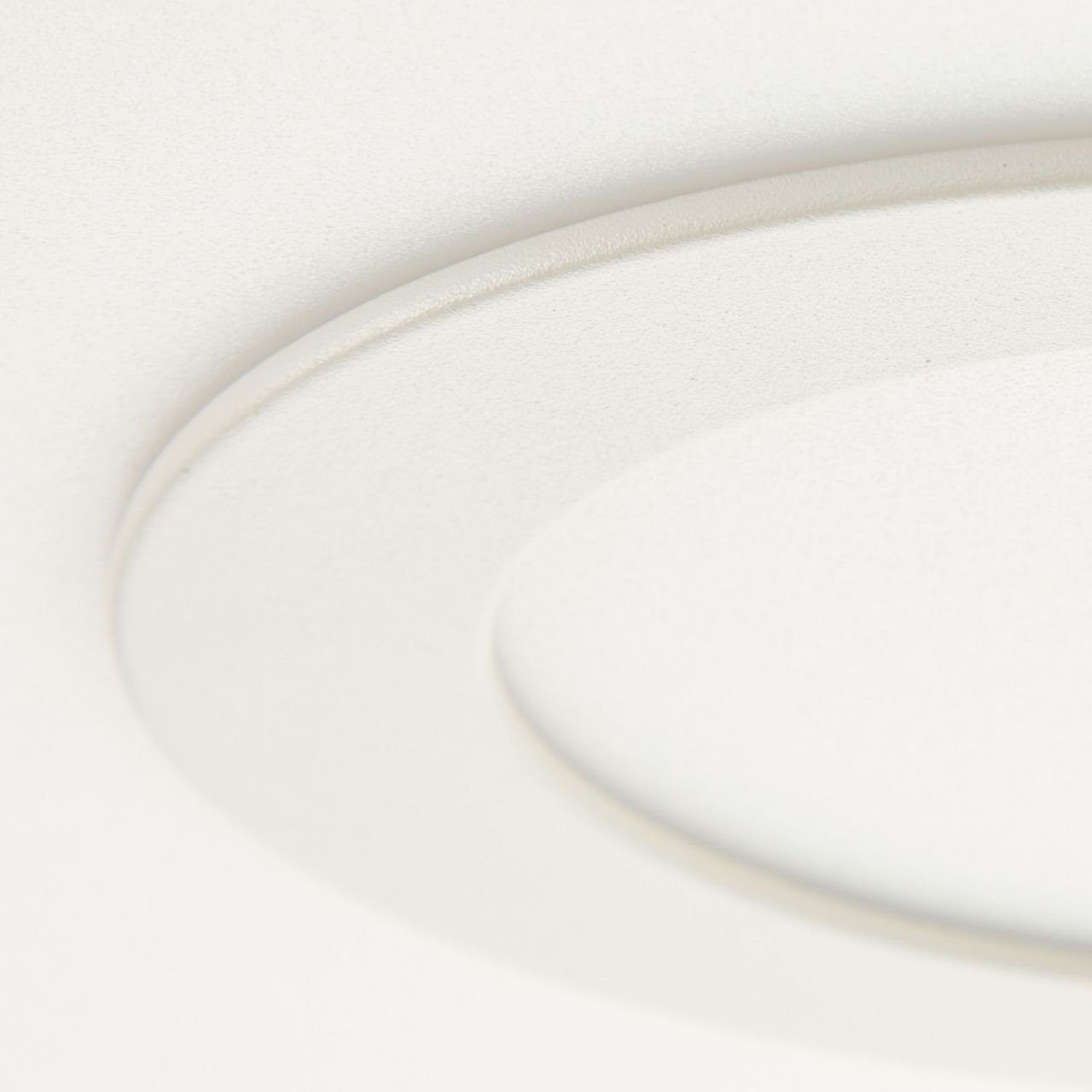 Deckenaufbau-Paneel 1x weiß Odella Aufbauleuchte LED Brilliant LED 24W 45cm Odella, 2700-6600K, Lampe integriert