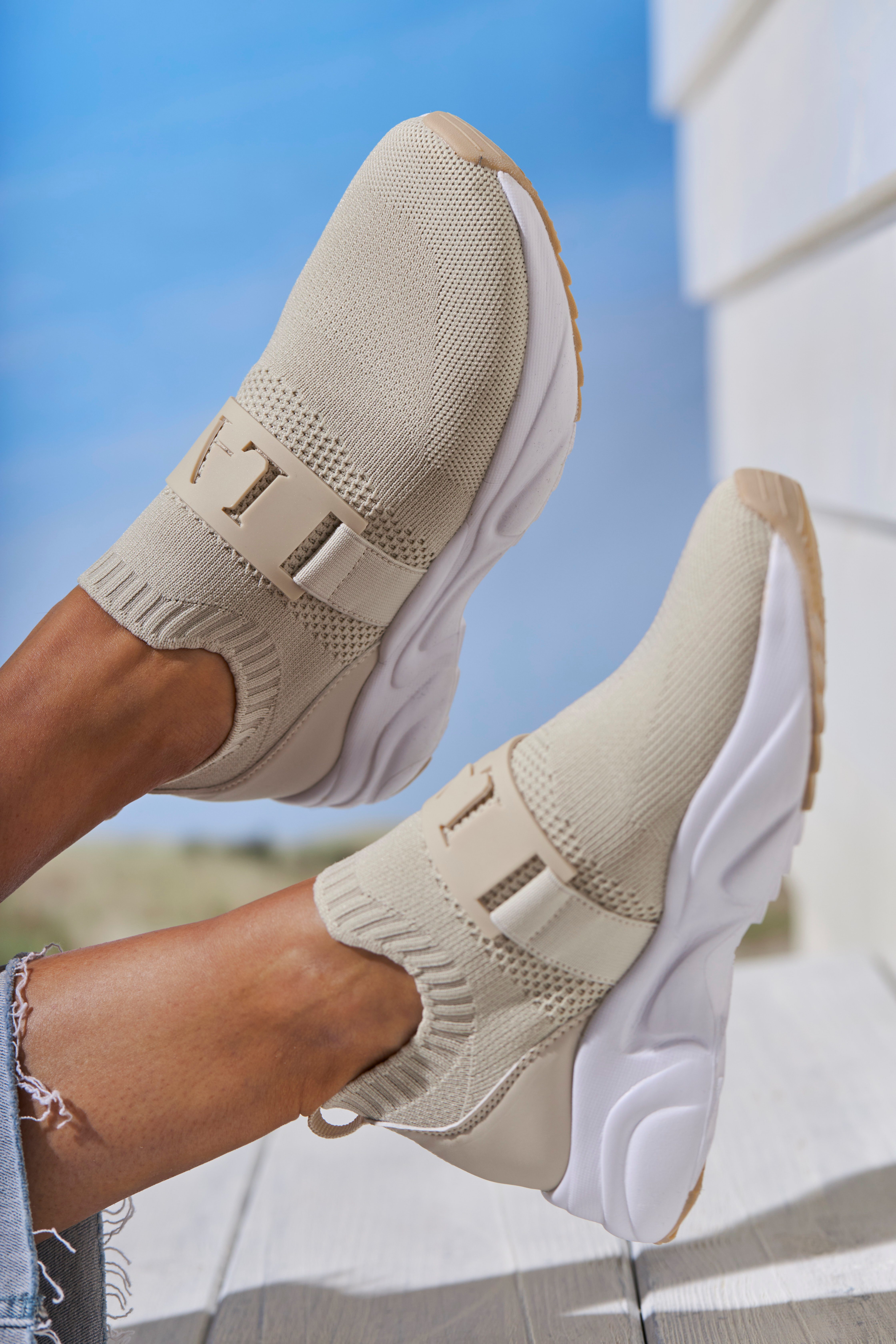 LASCANA ACTIVE Slip-On-Sneaker, Sneaker Halbschuh, Freizeitschuh, Slipper, günstig online kaufen