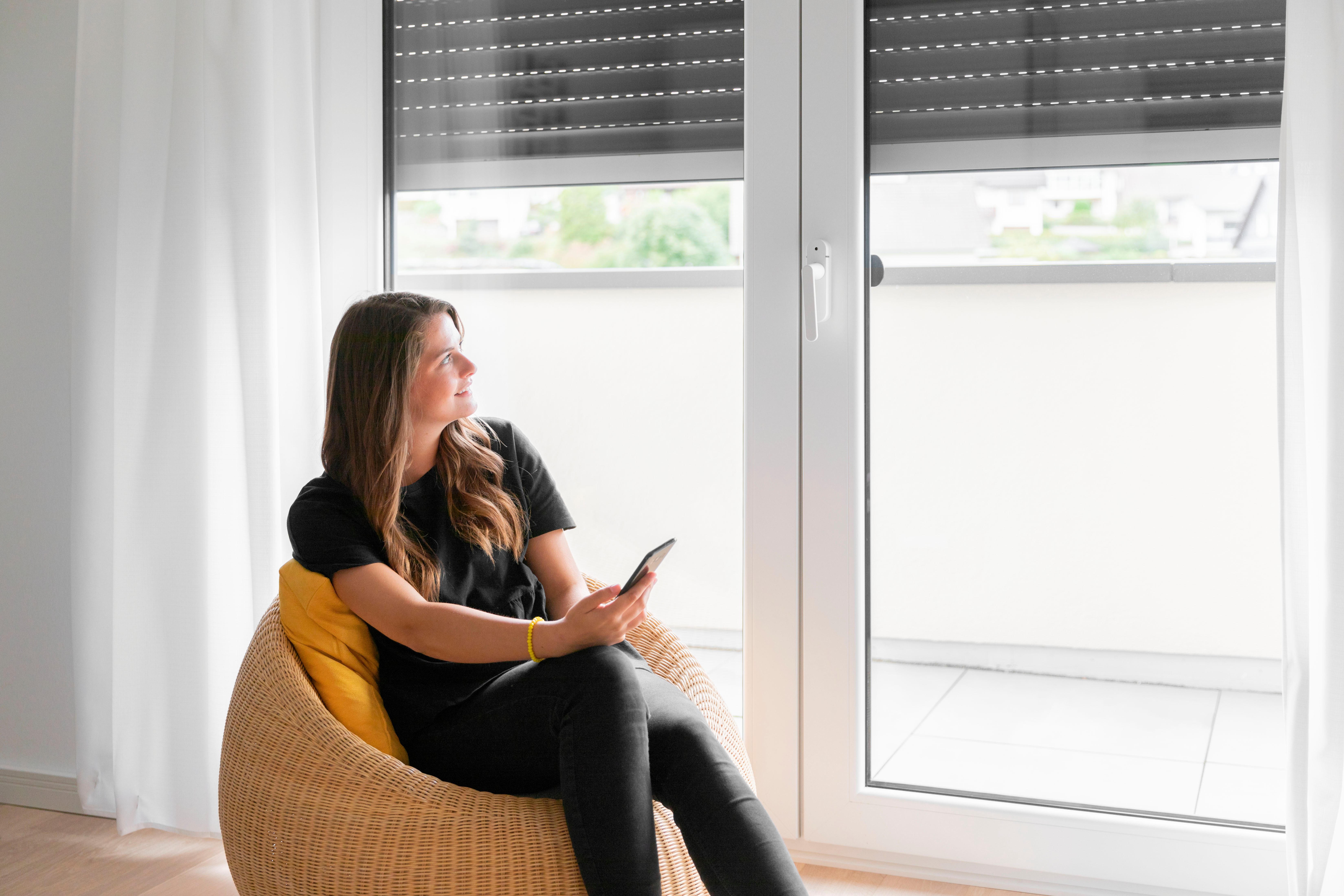 SCHELLENBERG Rollladen-Funksteuerung zur Nachrüstung bei Rollladen-, Raffstore- und Markisenmotoren, für Rollladen, 1-tlg., Smart Home Funk-Empfangsmodul