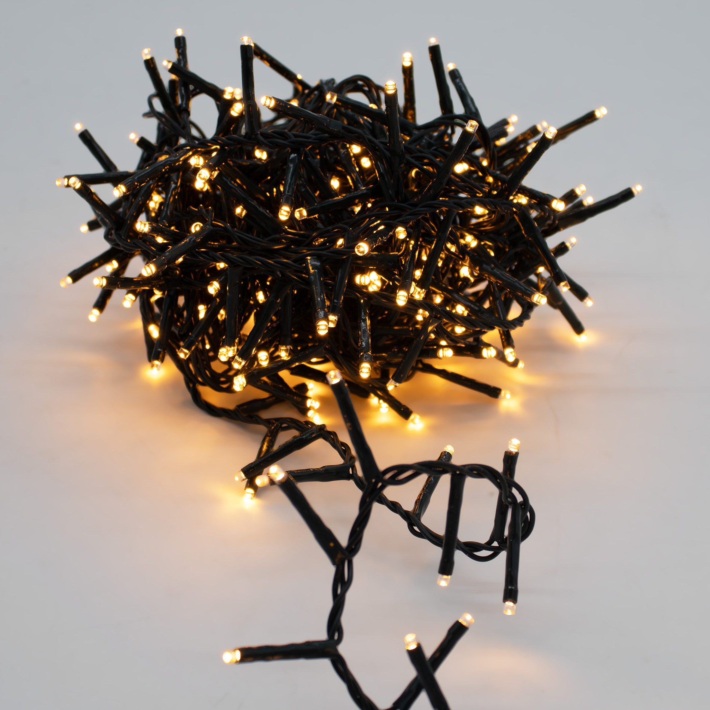 Spetebo LED-Lichterkette Outdoor Weihnachtskette soft gold, mit Timer - 8 Stunden AN / 16 Stunden AUS