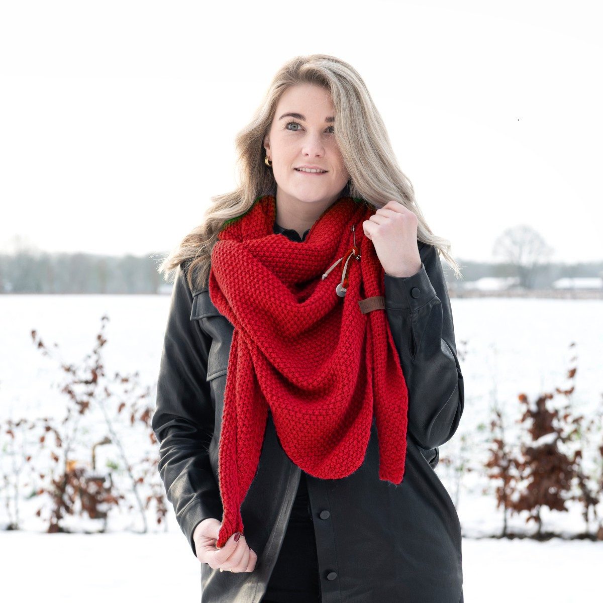 Knit Factory Strickschal Coco Dreiecksschal Sage Green 190x85 cm, (Set, 1-St. Spar-Set), Schal Damen Herren set loop tücher schals winter Strick Mode herbst