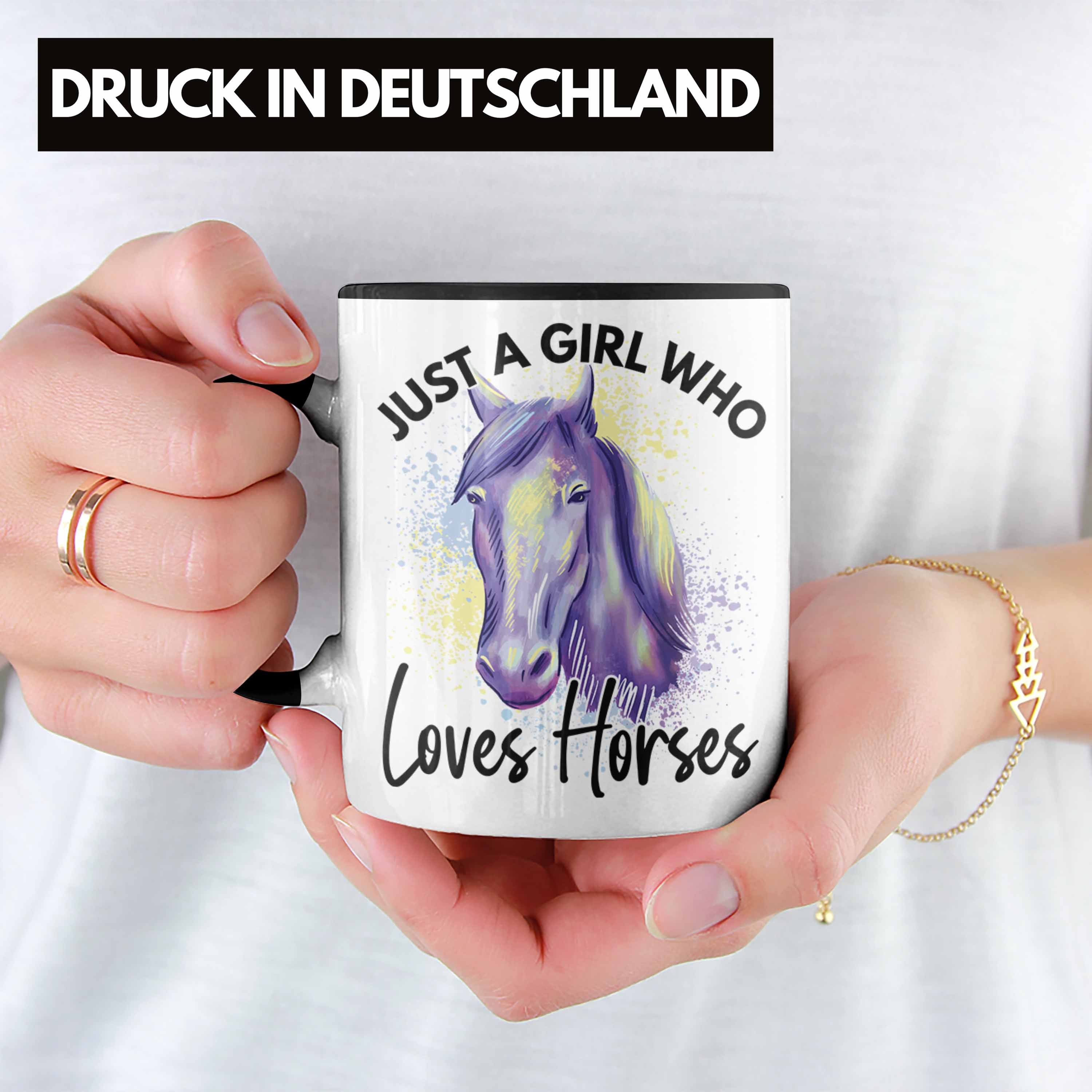 A Trendation Geschenk Reiter Reiterin Loves Mädchen Horses Lustige Tasse - Trendation Geschenkidee Tasse Girl Schwarz Just Pferde Sprüche Who Pferde
