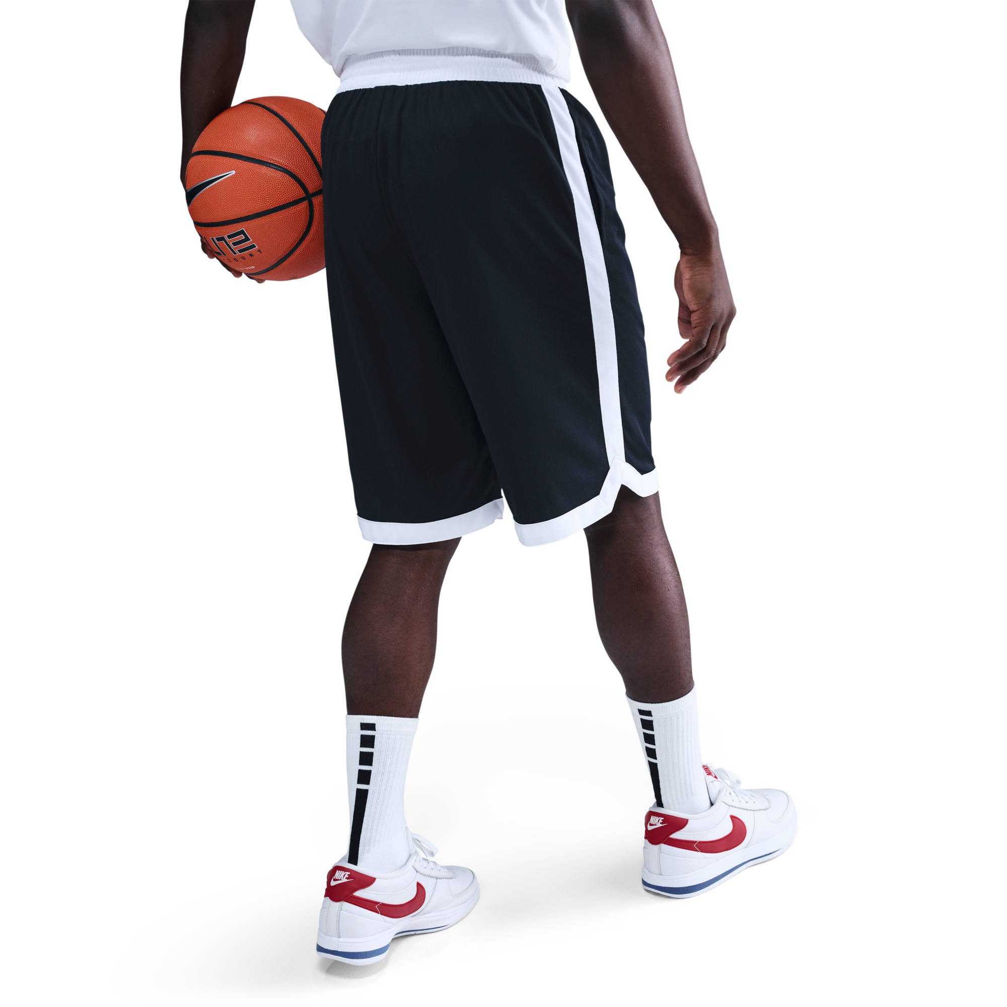 Nike Trainingsshorts Nike DNA Academy Men's Dri-FIT 11" Basketball Shorts mit Seitennahttaschen, schnell trocknend, pflegeleicht