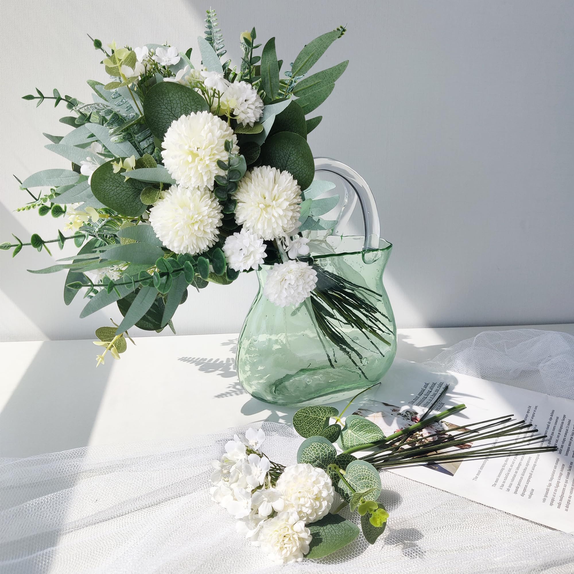Kunstblumenstrauß 55 tlg. Kunstblumen Set mit weißen Zweigen, Blättern & Blumen, FOUORTUNATE-BEE, Künstliche Eukalyptus- und Hortensienblumen für DIY & Hochzeit – Bild 4 von 5
