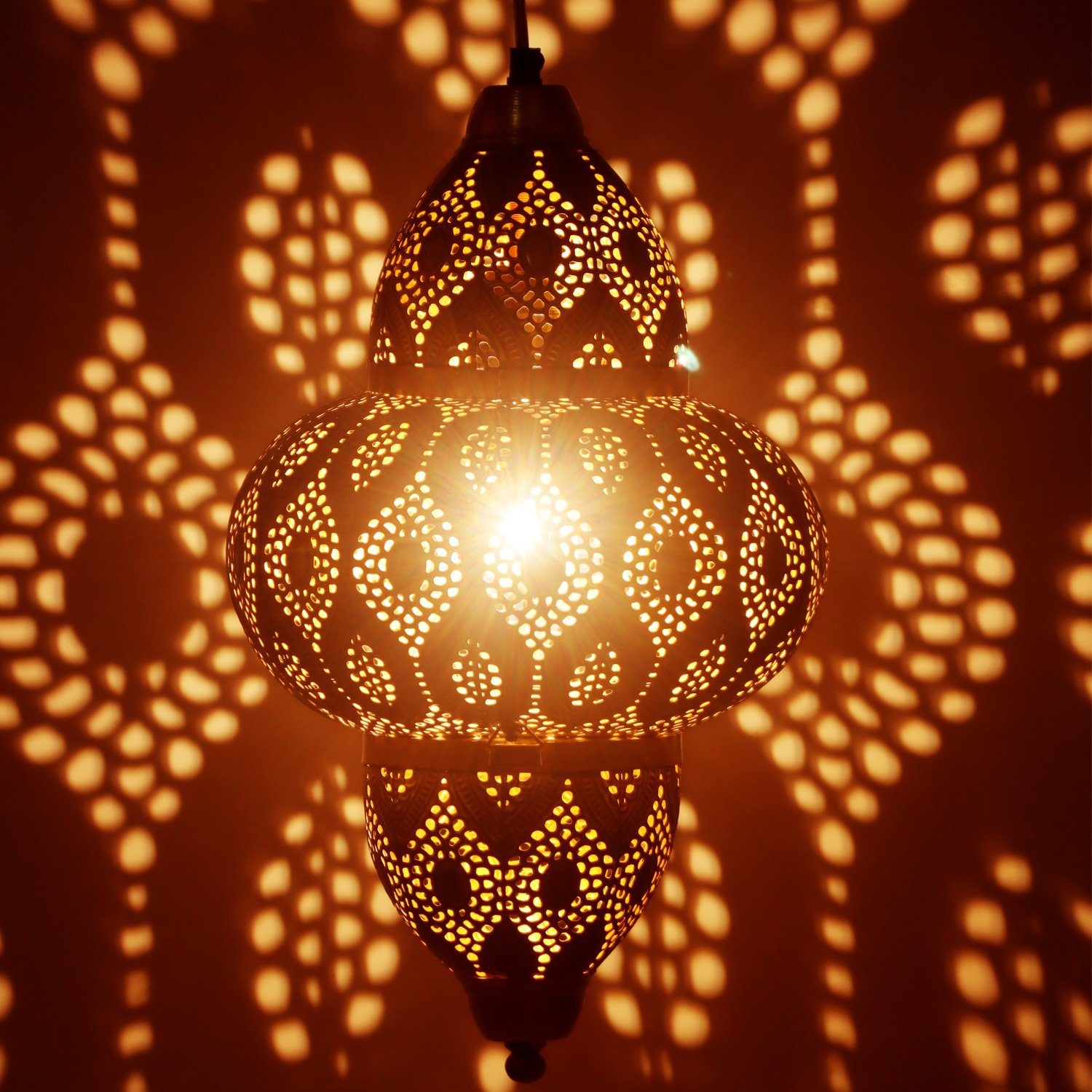 Marrakesch Orient & Mediterran Interior Deckenleuchte Orientalische Lampe  Pendelleuchte Noumi Gold Weiss 42cm E27 Lampenfassung, Marokkanische Design  Hängeleuchte Leuchte aus Marokko, Orient Lampen für Wohnzimmer Küche oder  Hängend über den Esstisch