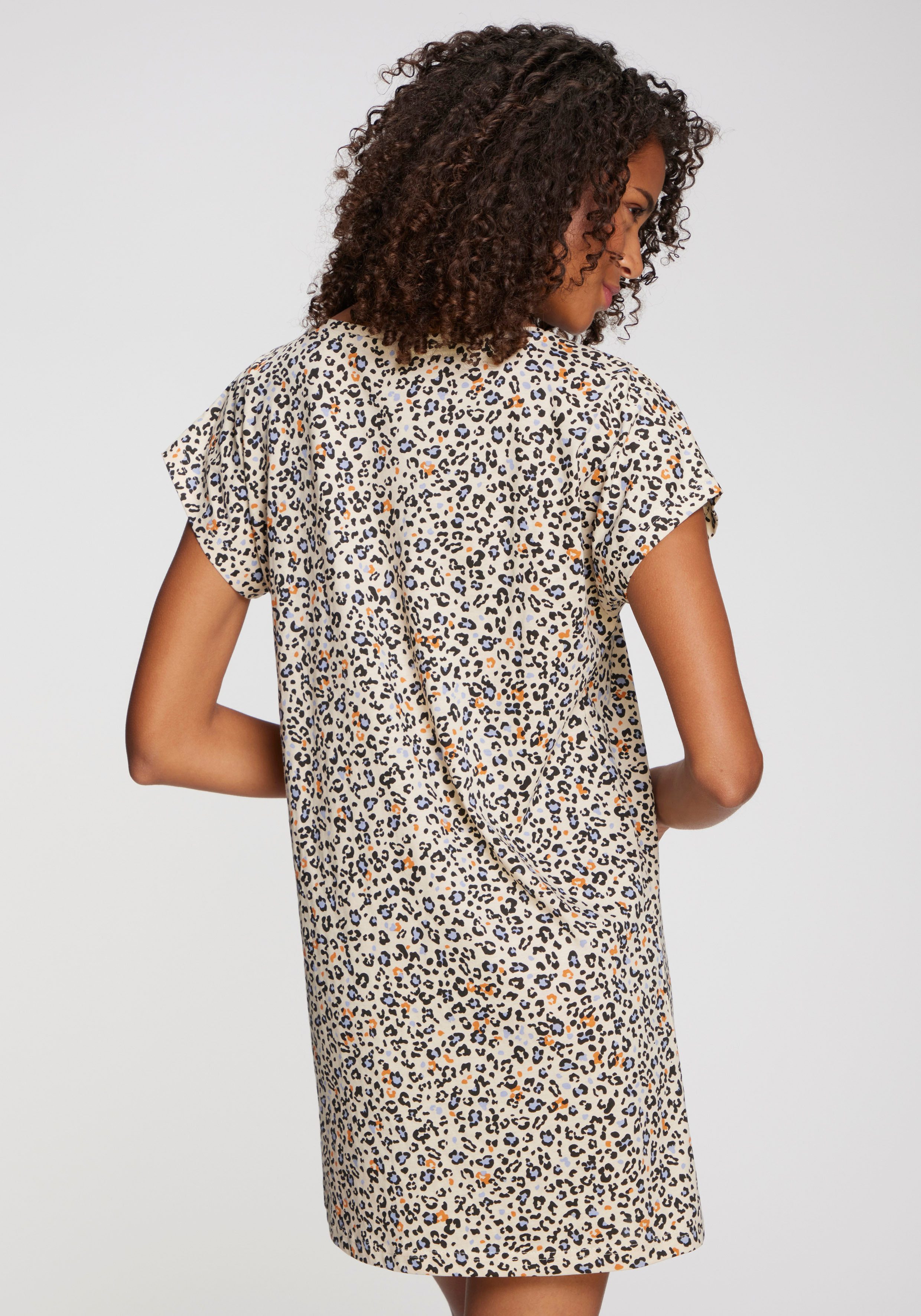 Vivance Dreams by Lascana Nachthemd mit schönem Animalprint