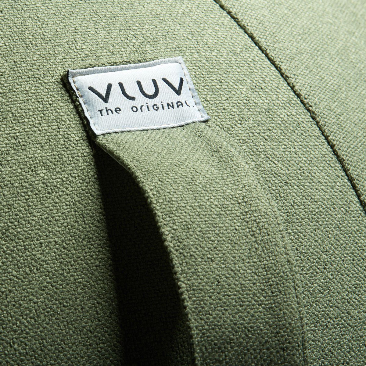 VLUV Sitzball BOL SOVA Stoff Sitzball 60-65cm, ergonomisches Sitzmöbel, atmungsaktiv und langlebig, mit Tragegriff und Bodenring, inkl. Handpumpe, Farbe: Pesto (grün)
