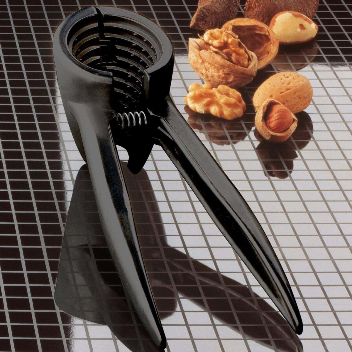 FACKELMANN Nussknacker und Schraubverschlussöffner 2in1, 18cm