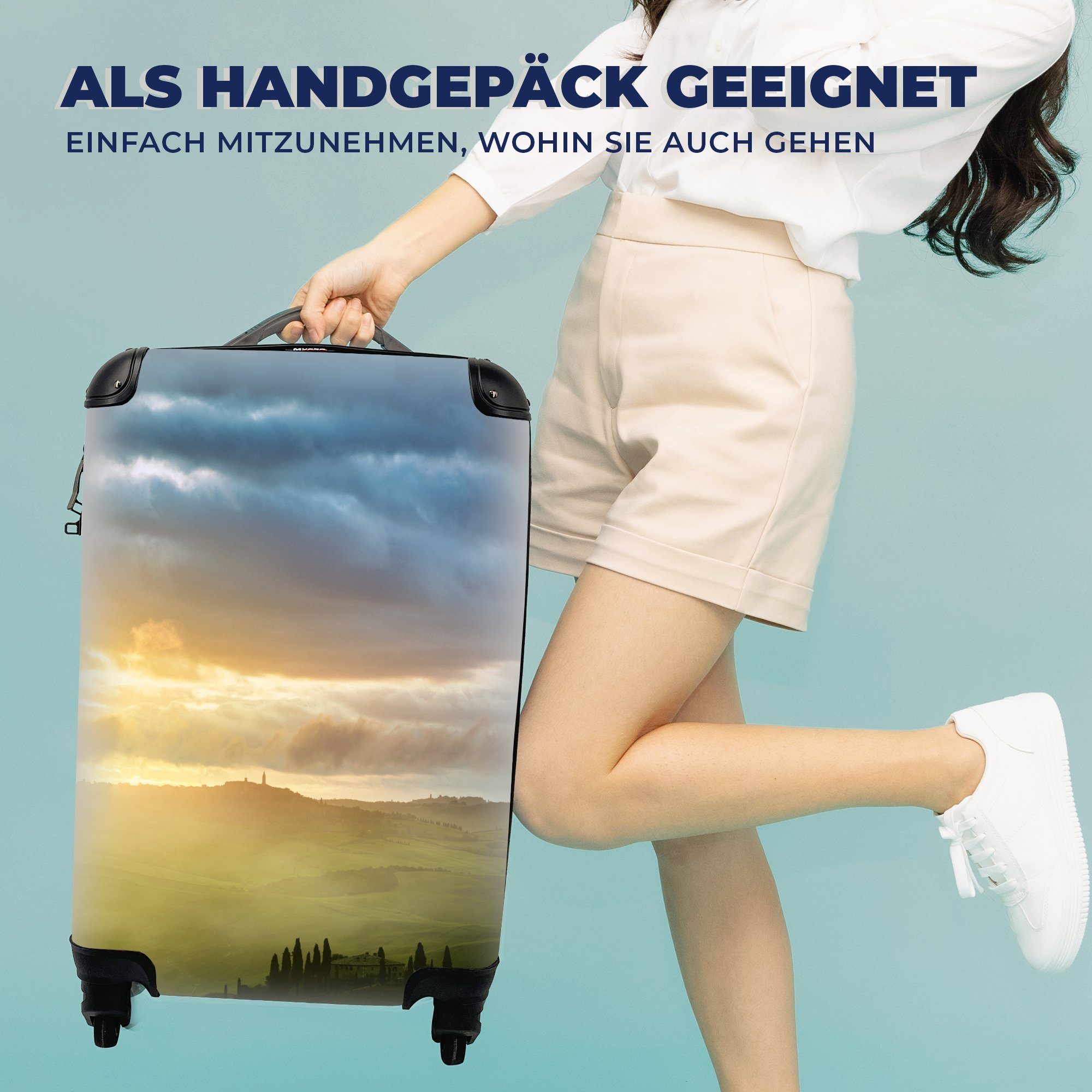 Reisetasche Rollen, - Nebel Sonne Toskana, Handgepäck 4 Berg MuchoWow Handgepäckkoffer Reisekoffer Ferien, rollen, mit - - Trolley, für