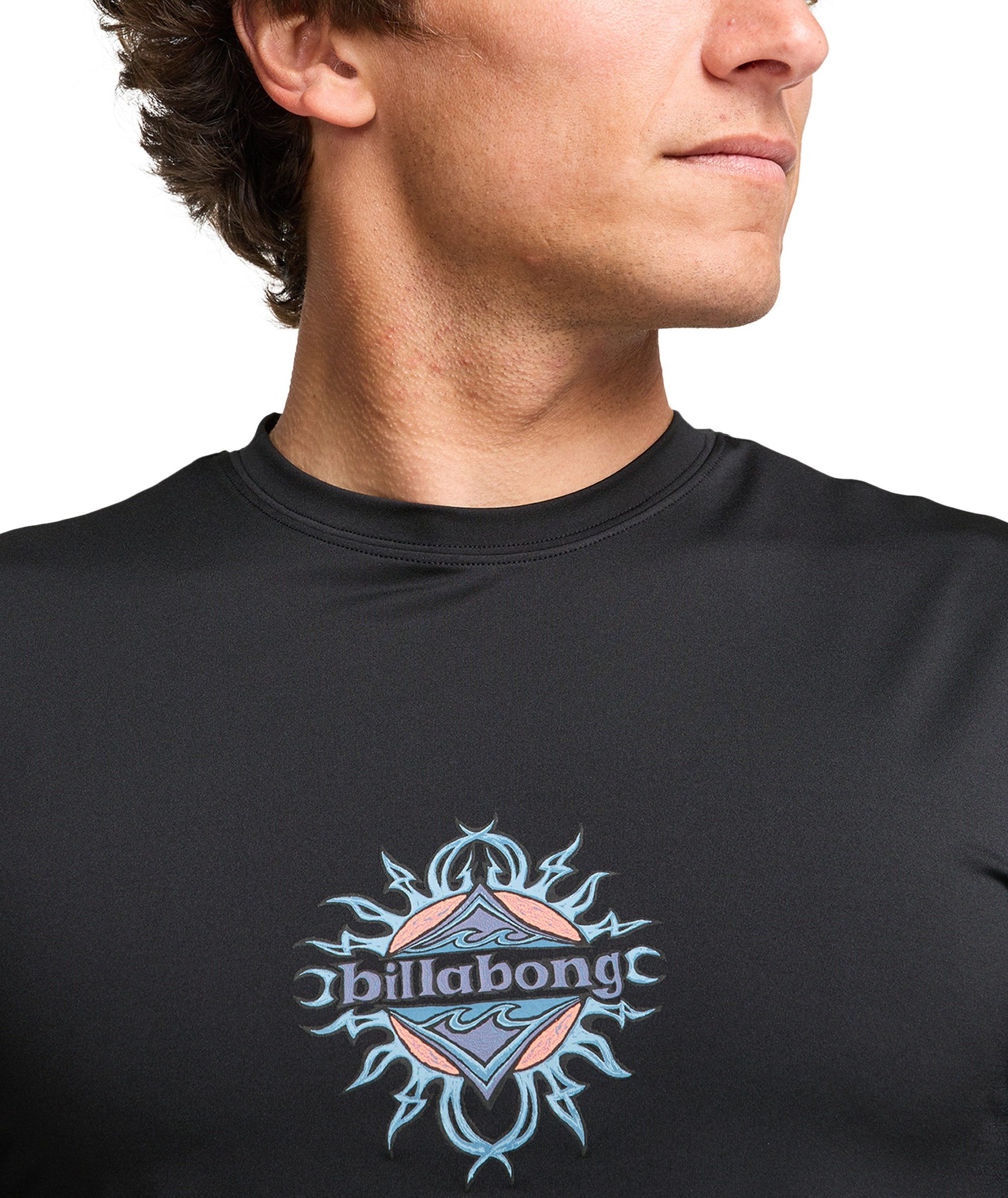 Billabong T-Shirt SOLAR FLARE LOOSE FIT SHORT SLEEVE mit kurzen Ärmeln, aus Jersey, pflegeleicht, elastisch – Bild 4 von 5