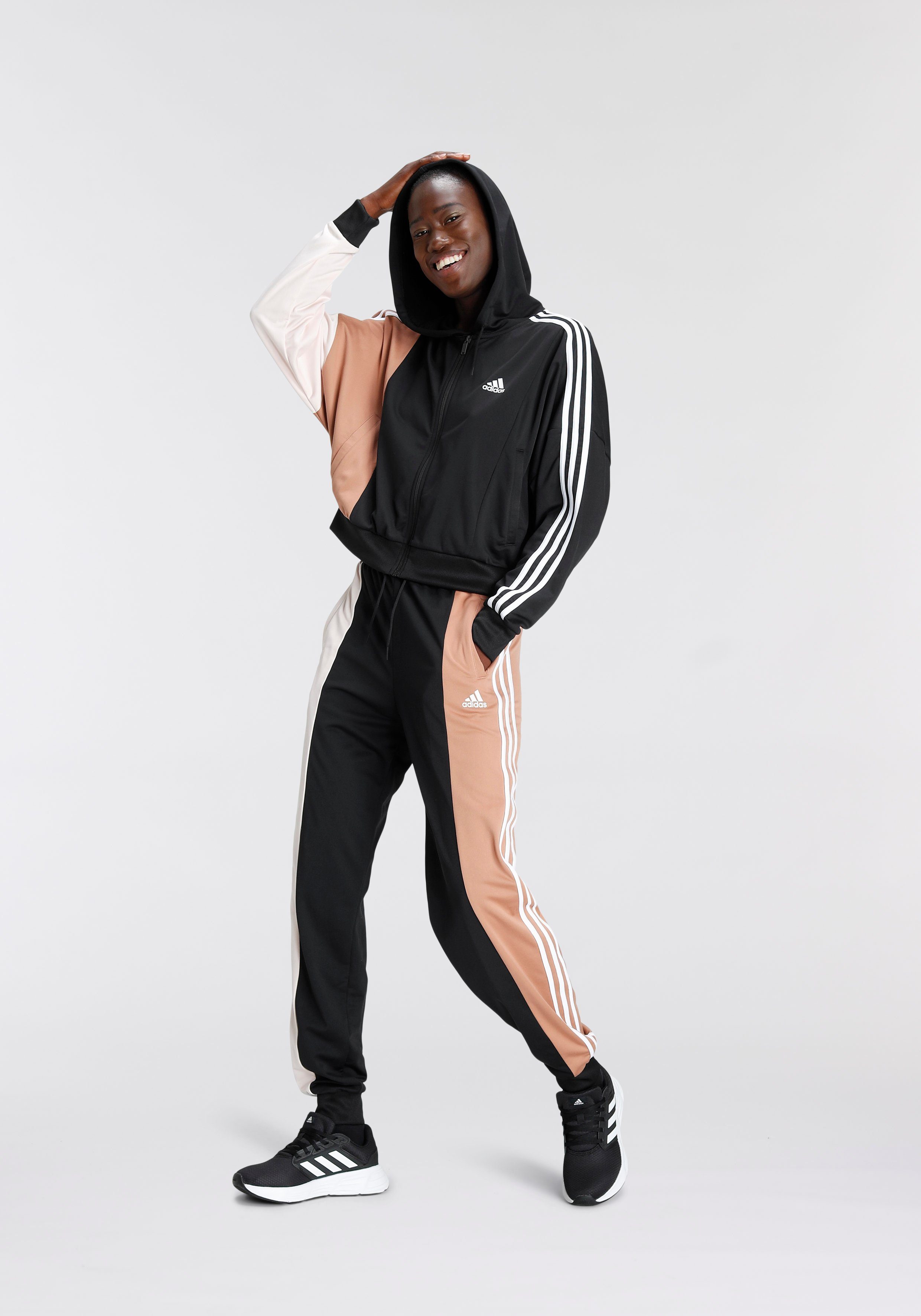 adidas (2-tlg) Black Sportswear Trainingsanzug BLOCK BOLD