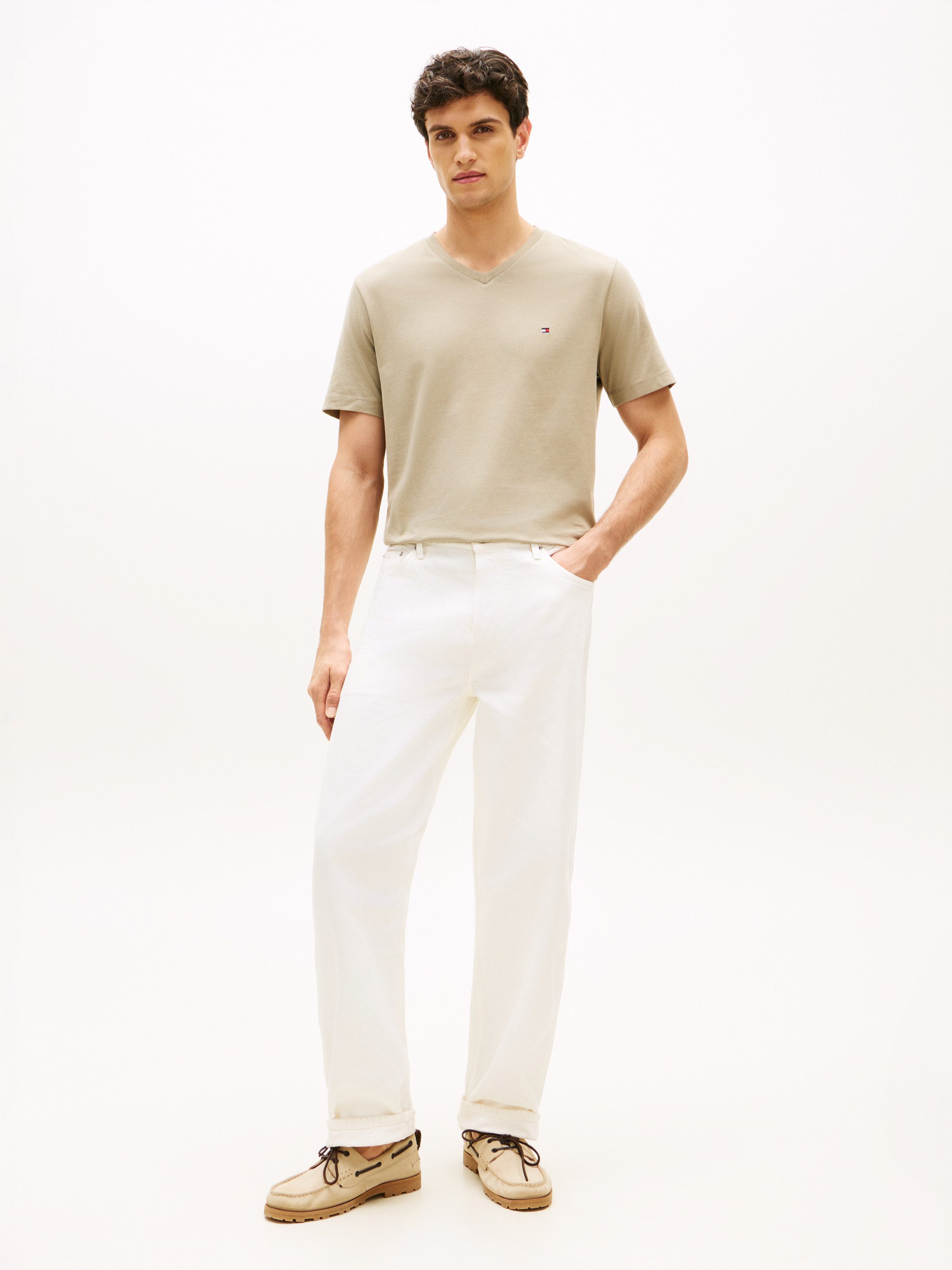 Tommy Hilfiger V-Shirt ESSENTIAL V-NECK unifarben, casual, regular fit, Baumwolle