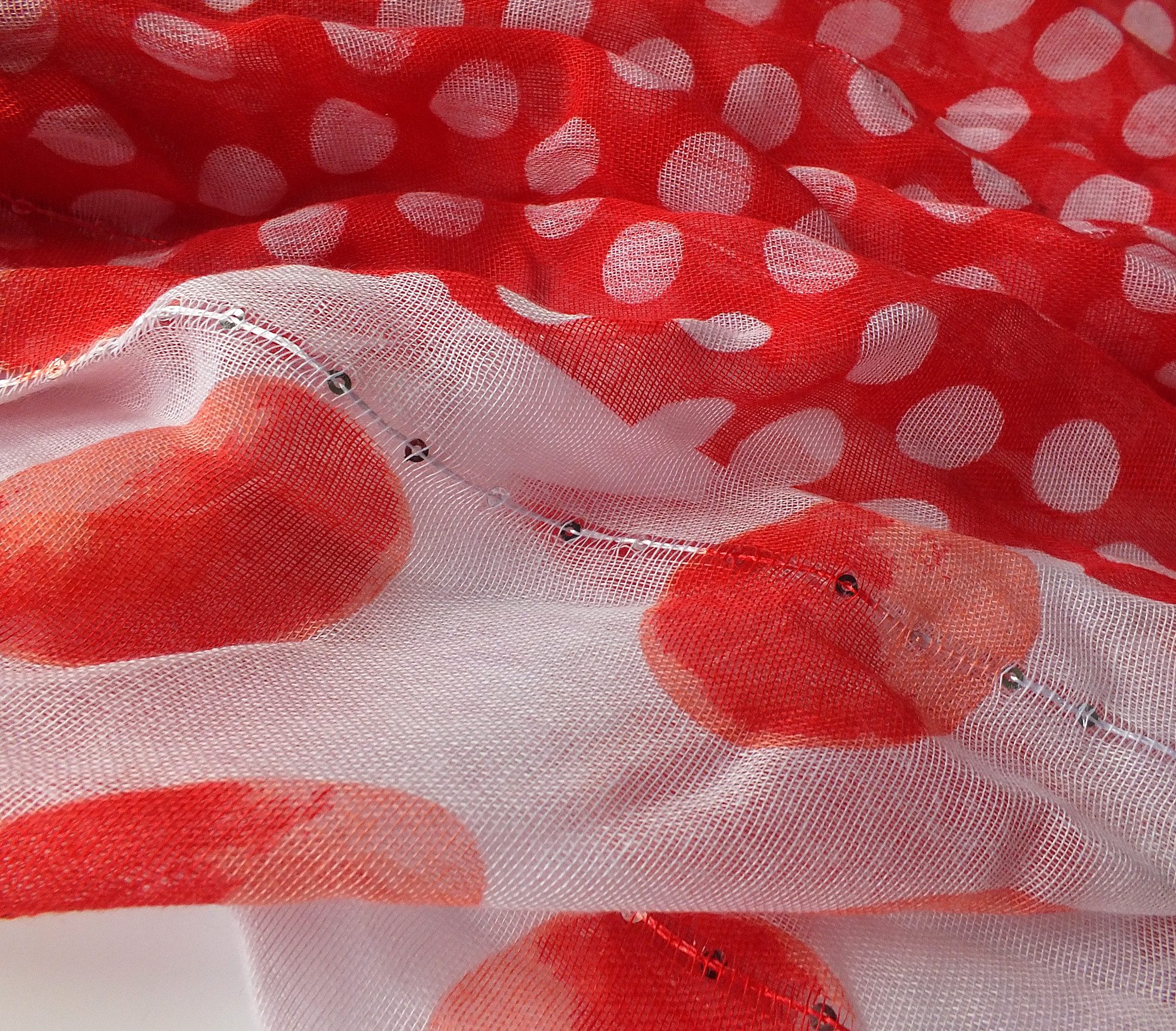 chic4home Schal Dreamy Flair, (1-St. 1-teilig), sommerlicher Damen Schal mit Dots-Print und funkelnden Pailletten