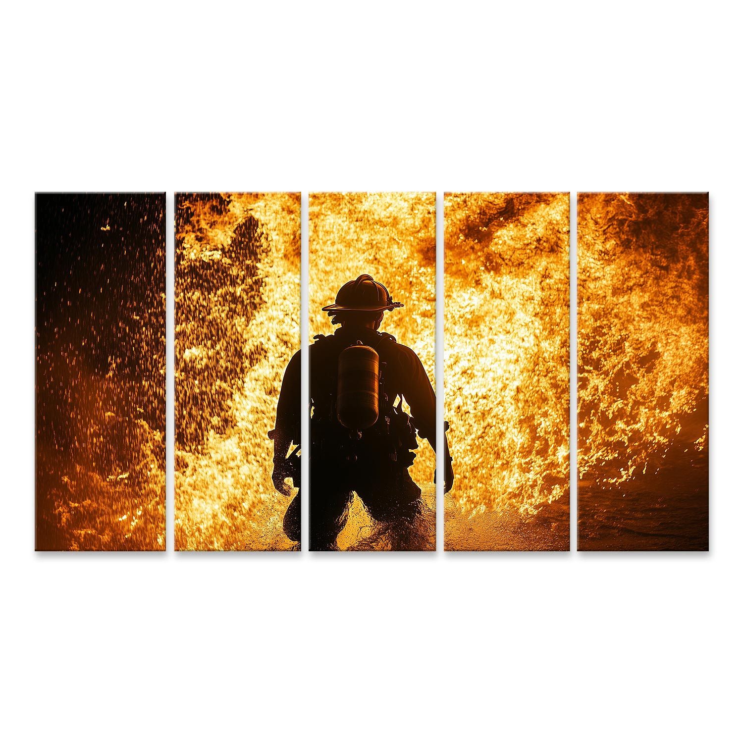Leinwandbild Feuerwehrmann vor lodernden Flammen