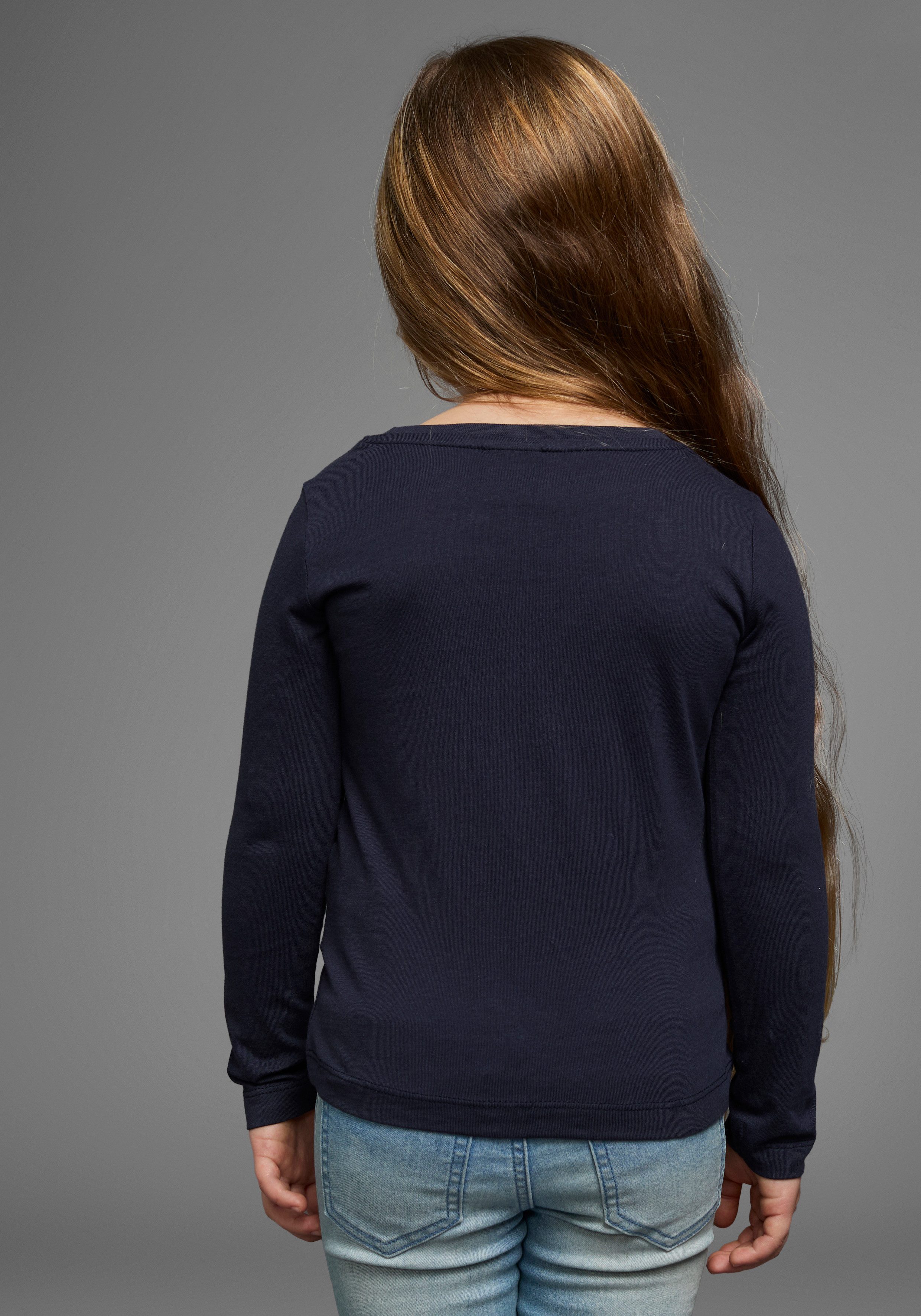 KIDSWORLD Langarmshirt mit süßem Einhorn Druck langärmlig, hüftlange Passform, stylischer Druck