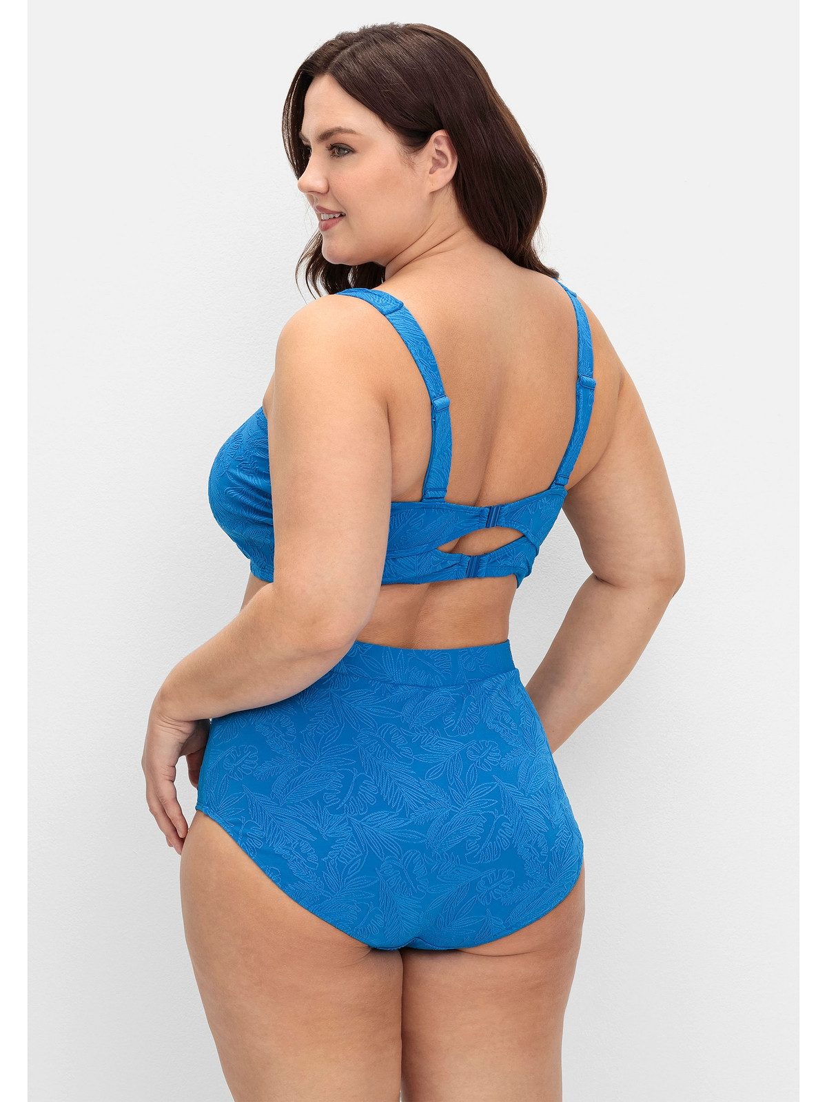 Sheego Bügel-Bikini-Top Große Größen, mit Blumen-Struktur und Softcups