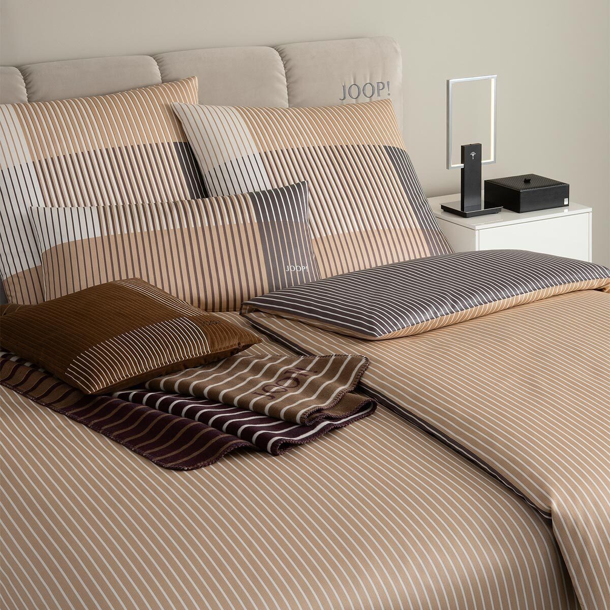 JOOP! Bettwäsche JOOP! Comfort Satin Bettwäsche Divided 4113-8 caramel Streifen 135x200, Comfort Satin, 2 teilig, Mit Reißverschluss