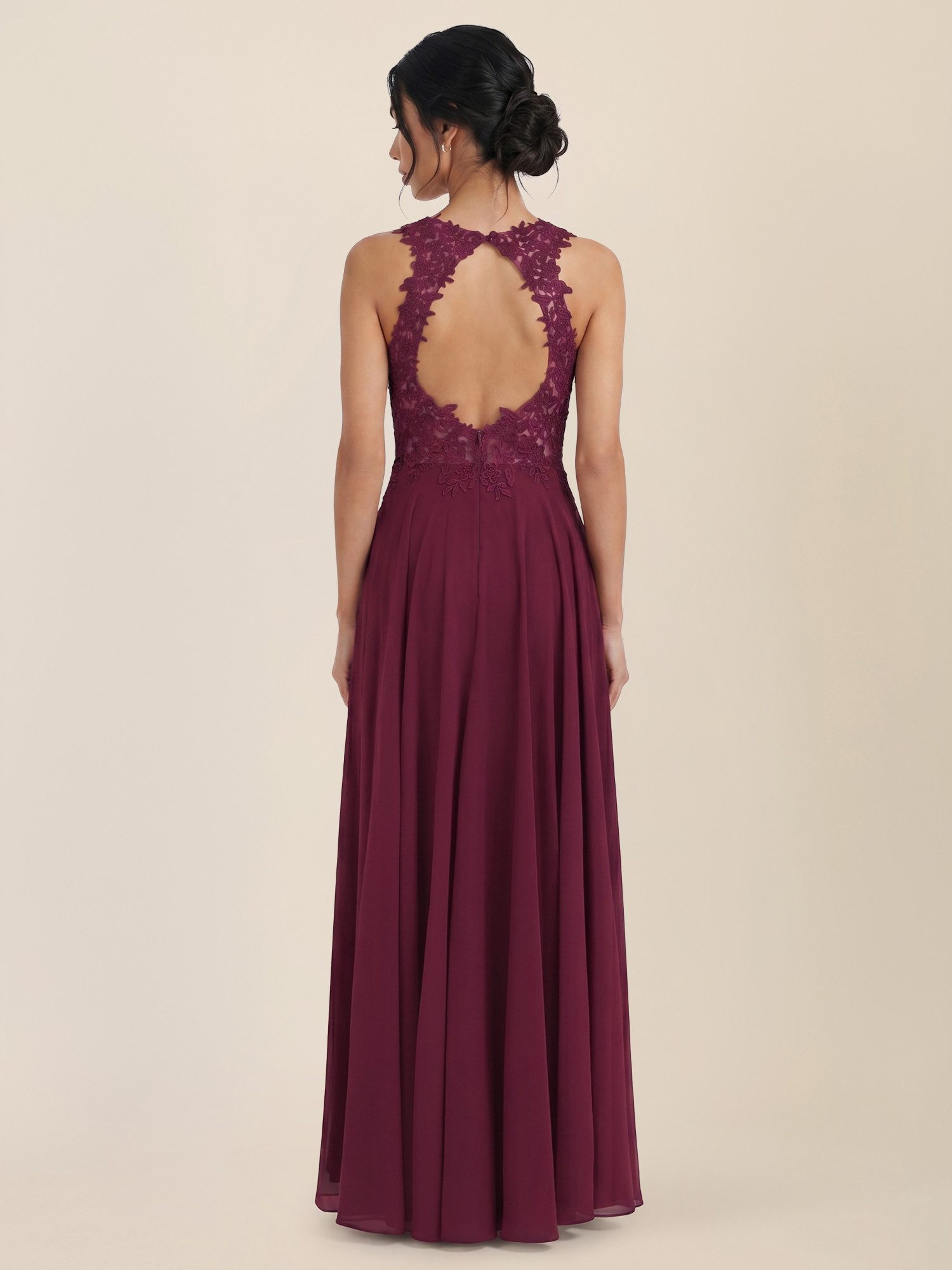 Apart Abendkleid mit floraler Spitze und Chiffon