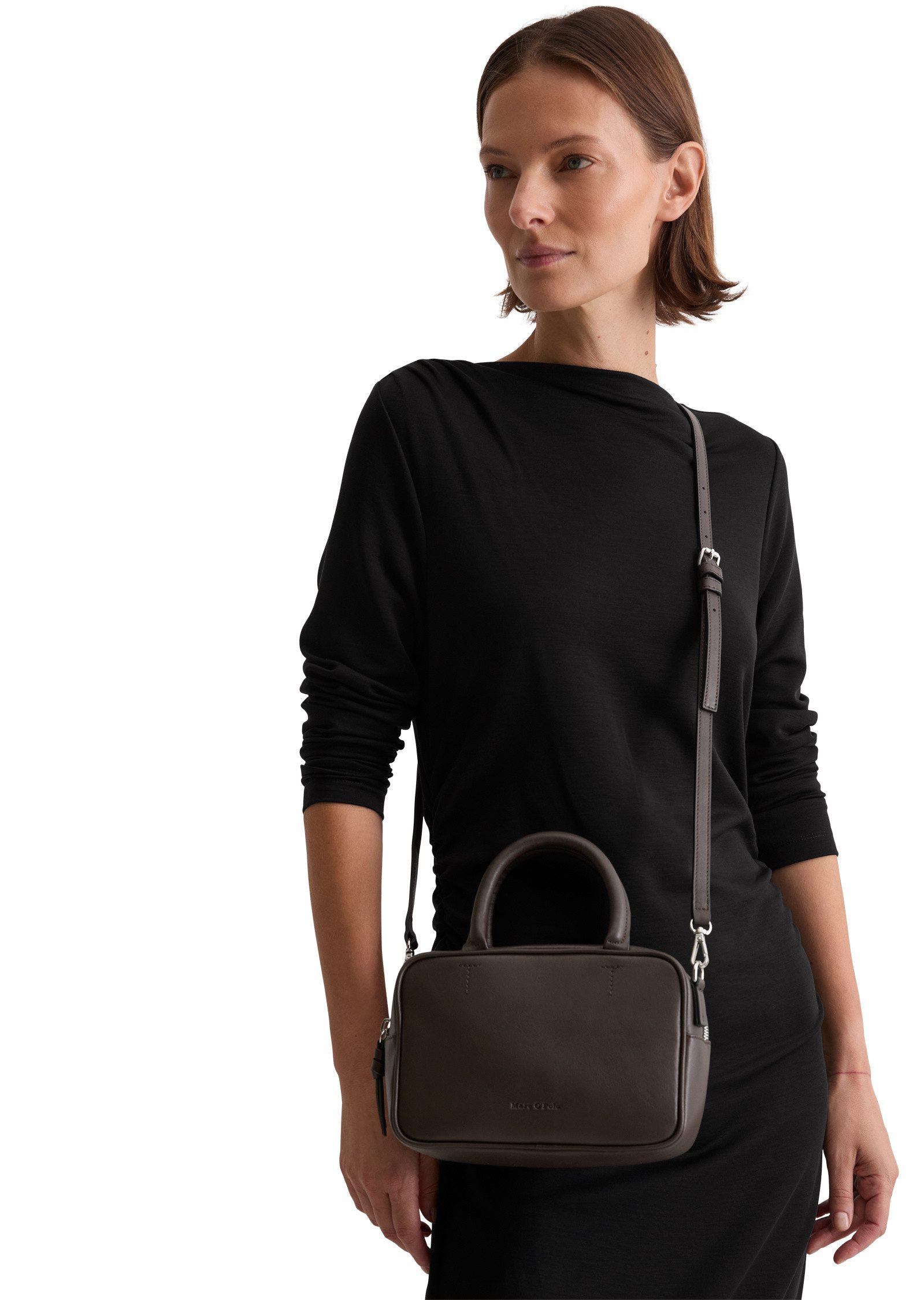 Marc O'Polo Umhängetasche aus edlem Rindleder