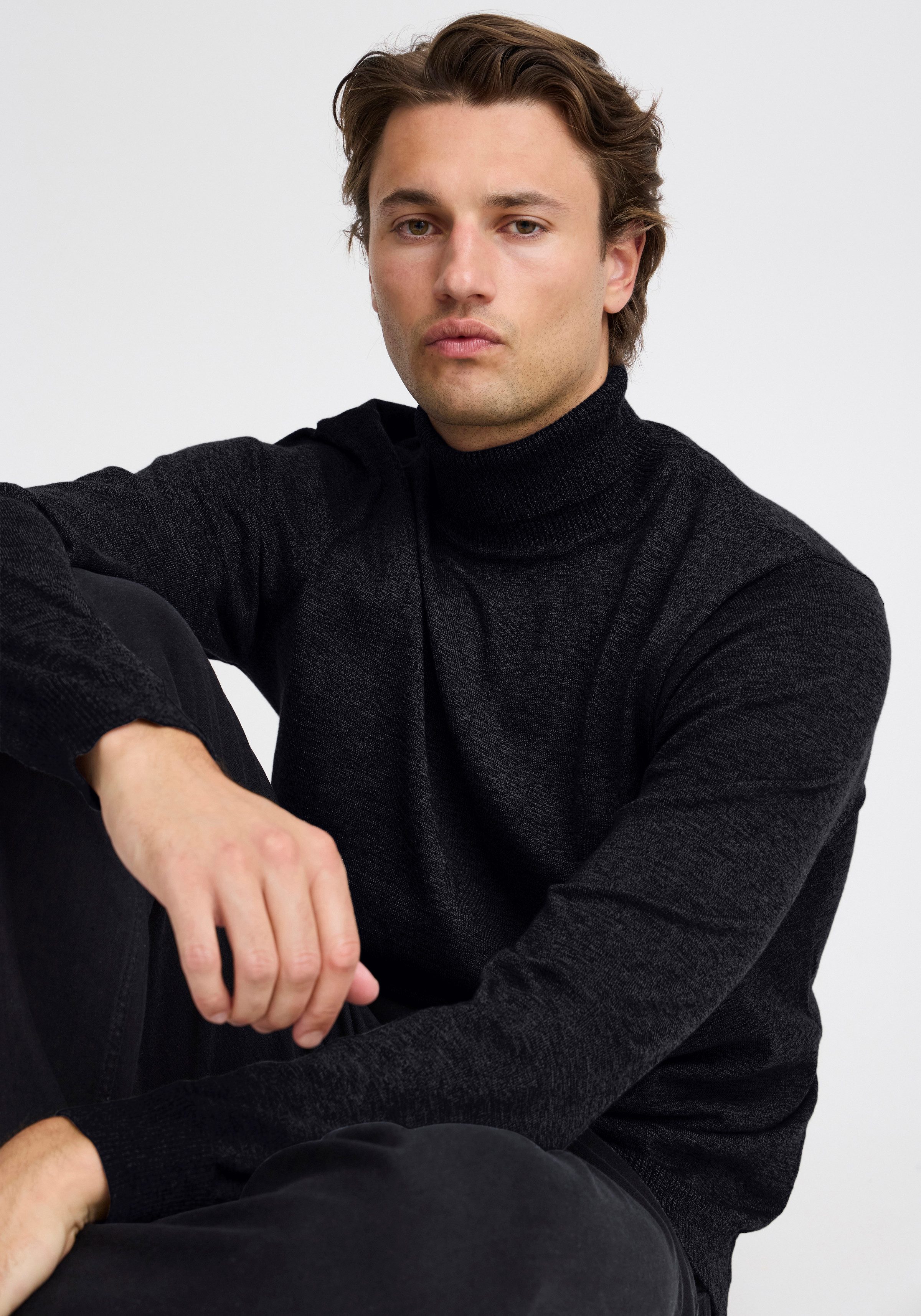 Blend Rollkragenpullover BHBRUTON roll neck knit Regular Fit, aus Polyester, mit Rollkragen, normaler Schnitt