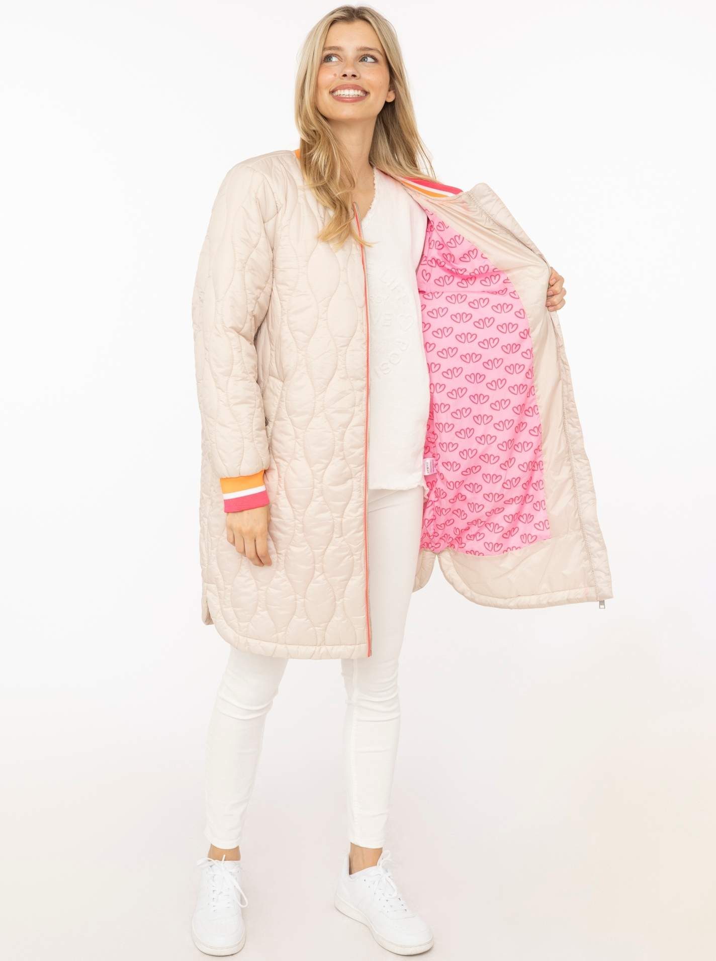 Zwillingsherz Kurzmantel „Shine Hope Smile“ farbig gestreifte Bündchen, Herzfutter, Reißverschluss, Taschen