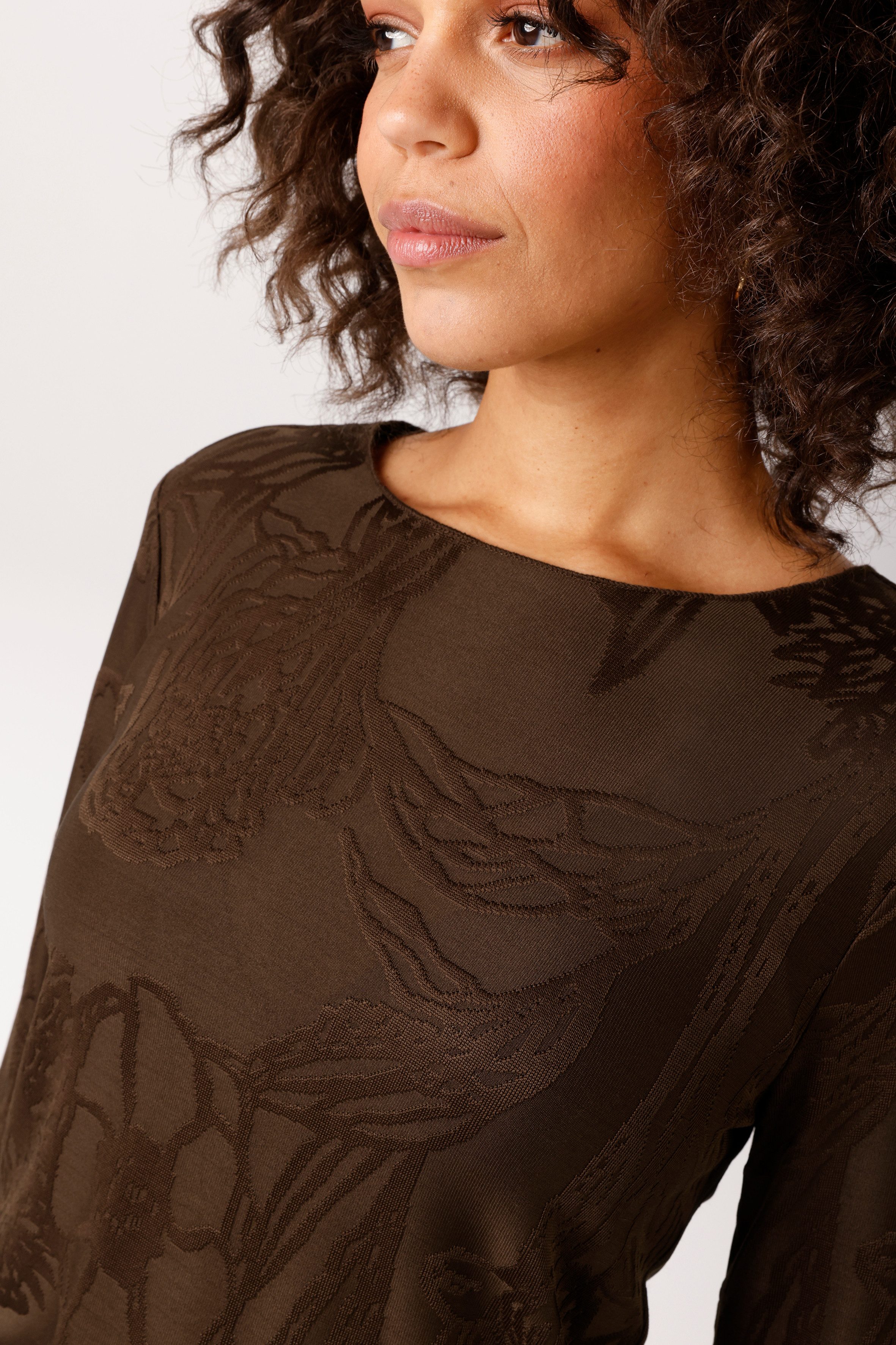 Aniston CASUAL Langarmshirt mit grafischen Blumenmuster - jedes Teil ein Unikat - NEUE KOLLEKTION – Bild 3 von 5