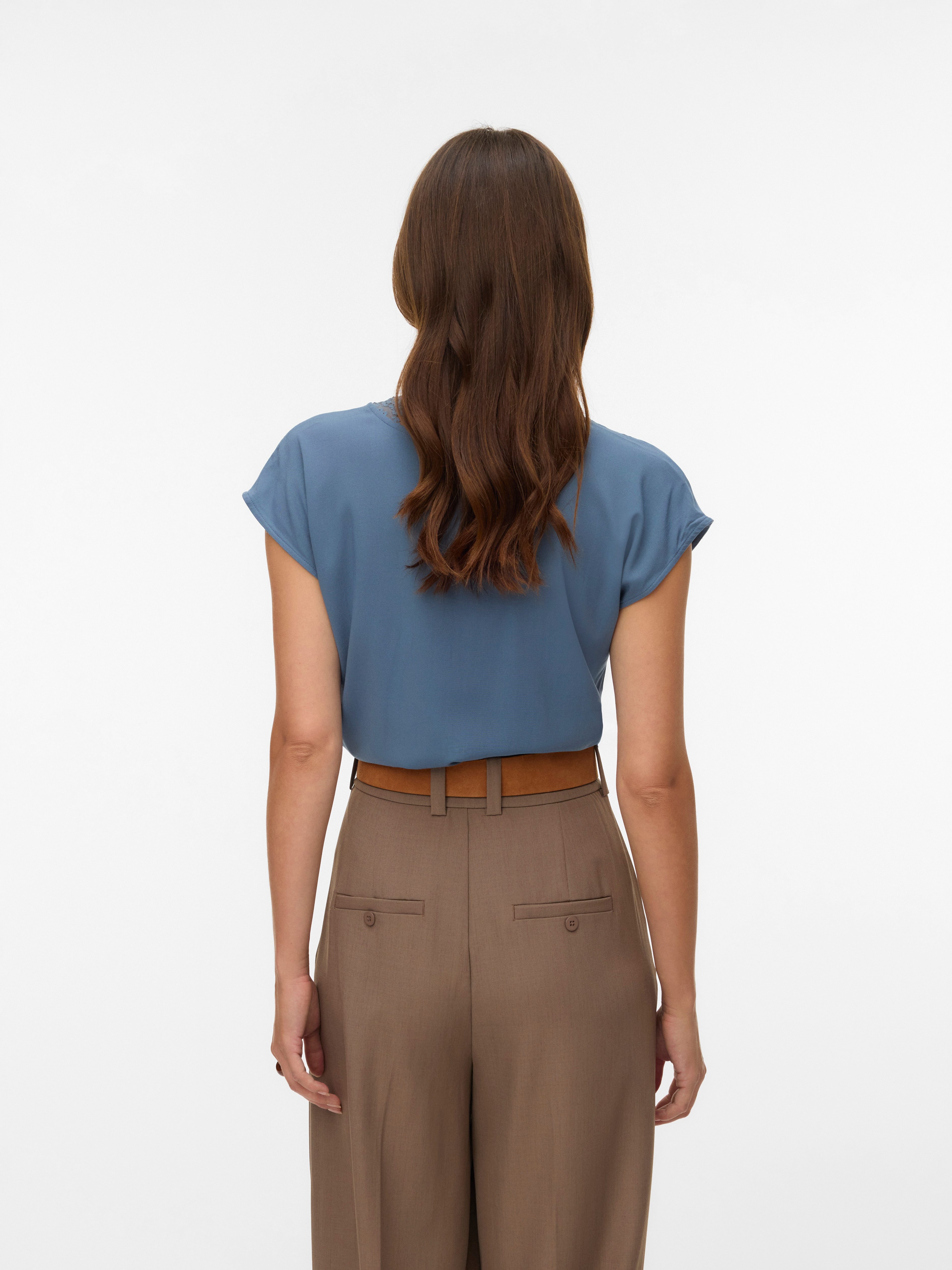 Vero Moda Blusentop VMBELLA SL LACE TOP WVN GA NOOS Viskosemischung