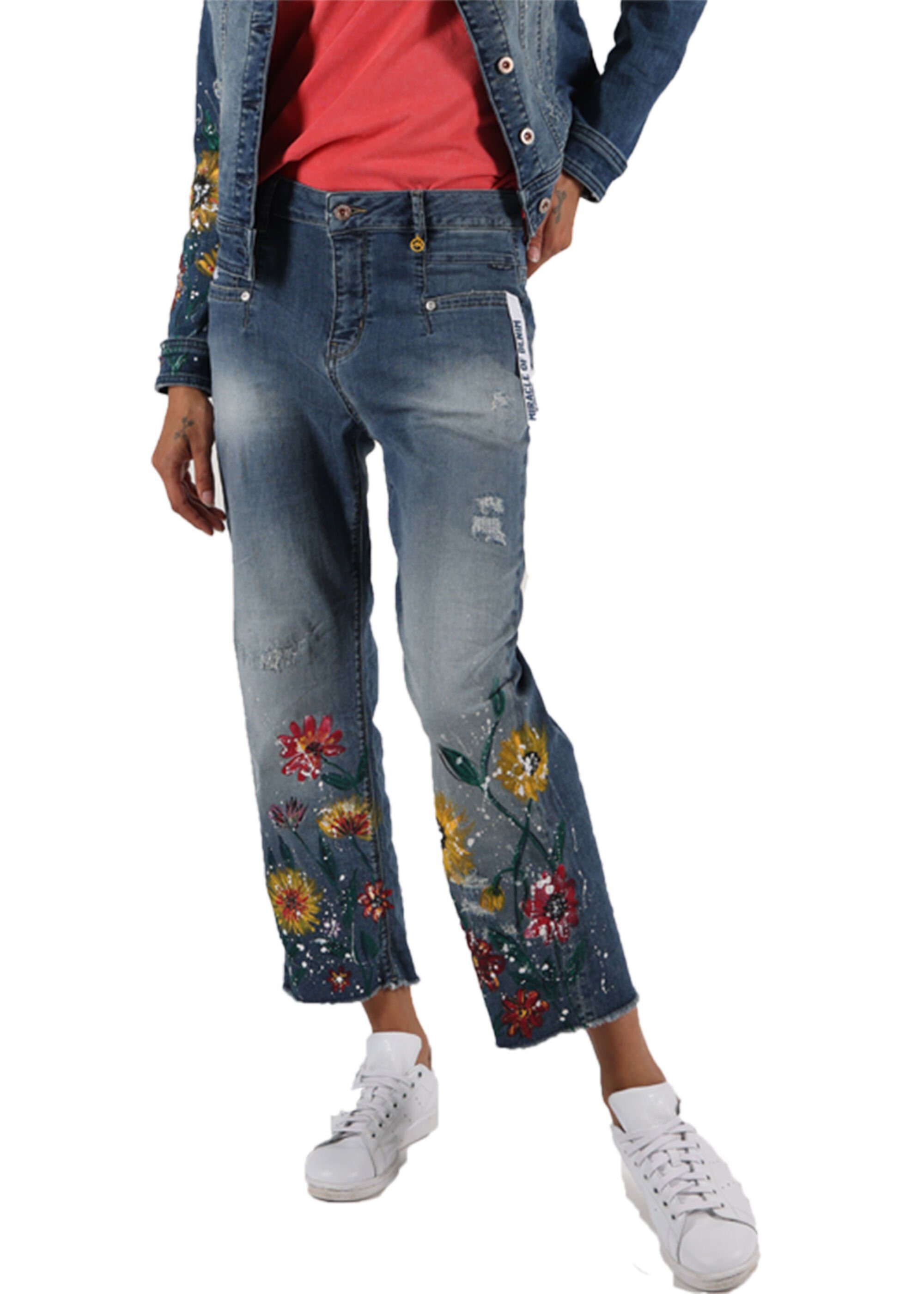 Miracle of Love Relax-fit-Jeans Denim Flowers Made Nairobi