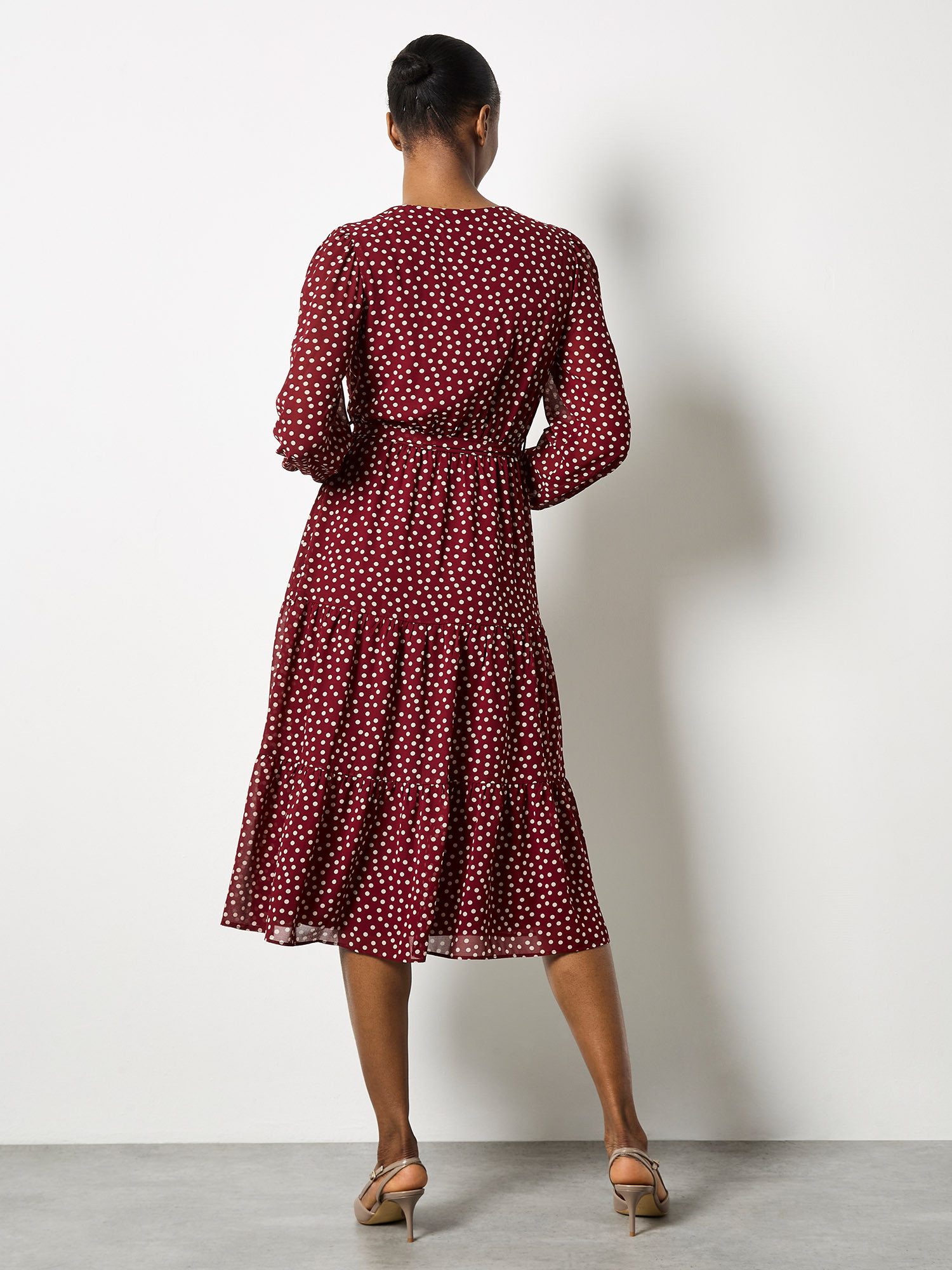 Apricot Chiffonkleid Chiffonkleid . (mit Bindeband) in Wickeloptik