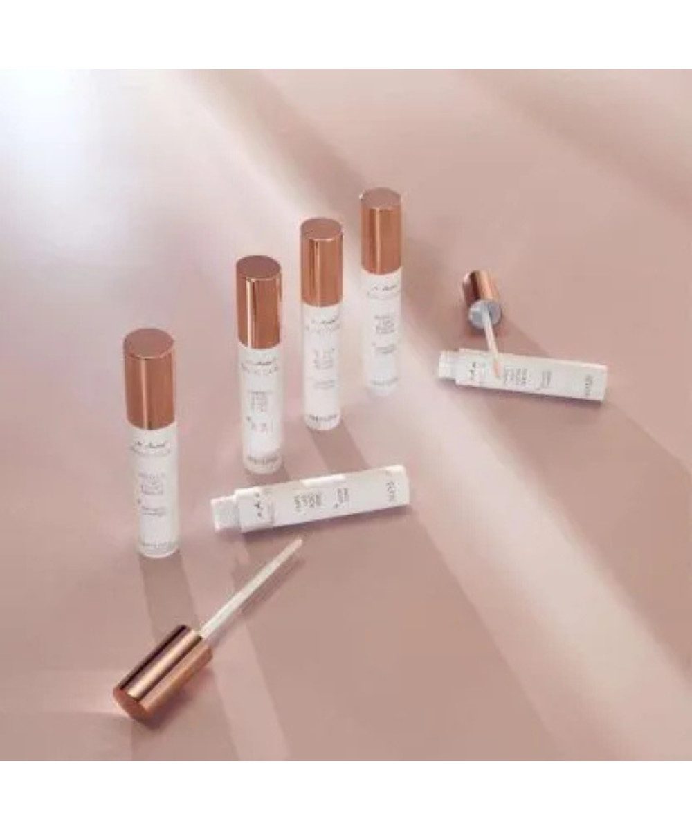 M. Asam Wimpernserum M. Asam MAGIC CARE Perfect Lash Boost Serum (7ml), 1-tlg., MAGIC CARE Perfect Lash Boost Serum, Hormonfreier WIDELASH™-Komplex stimuliert das Haarwachstum