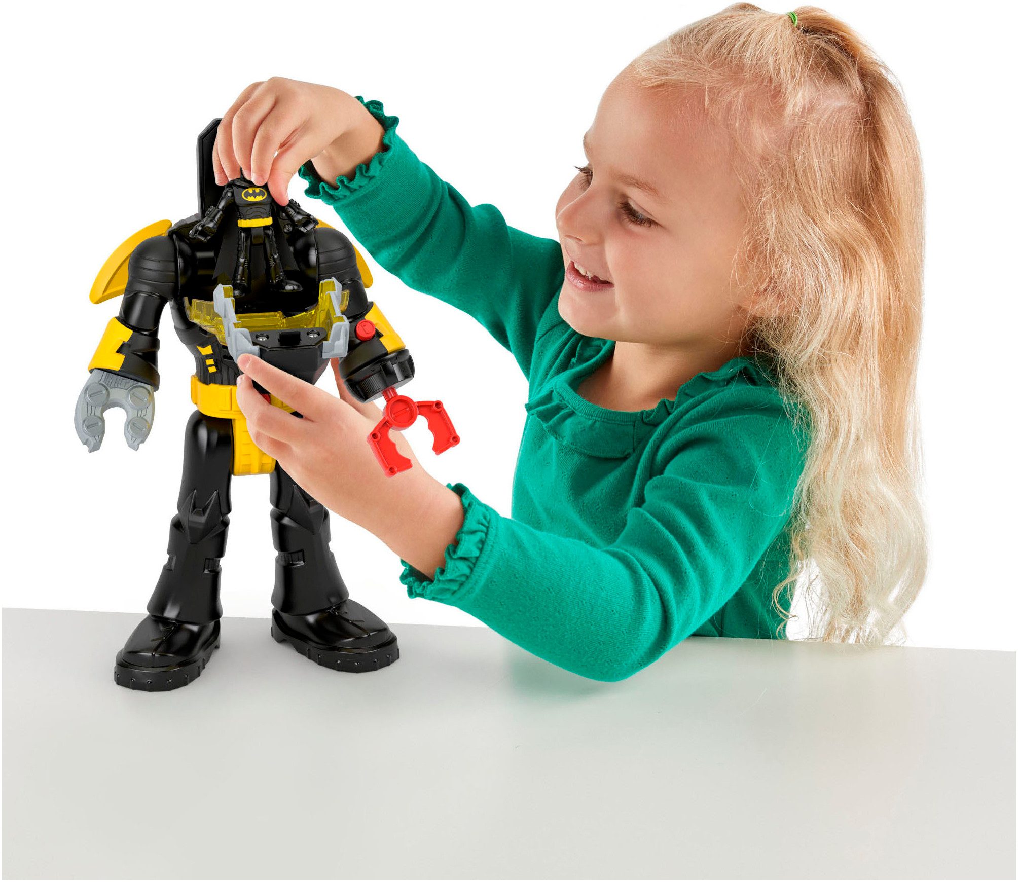 Mattel® Actionfigur Imaginext DC Super Friends einsetzbarer Batman mit Exo-Anzug Roboter, (6-tlg), mit Licht und Sound sowie 4 Kampfzubehörteilen