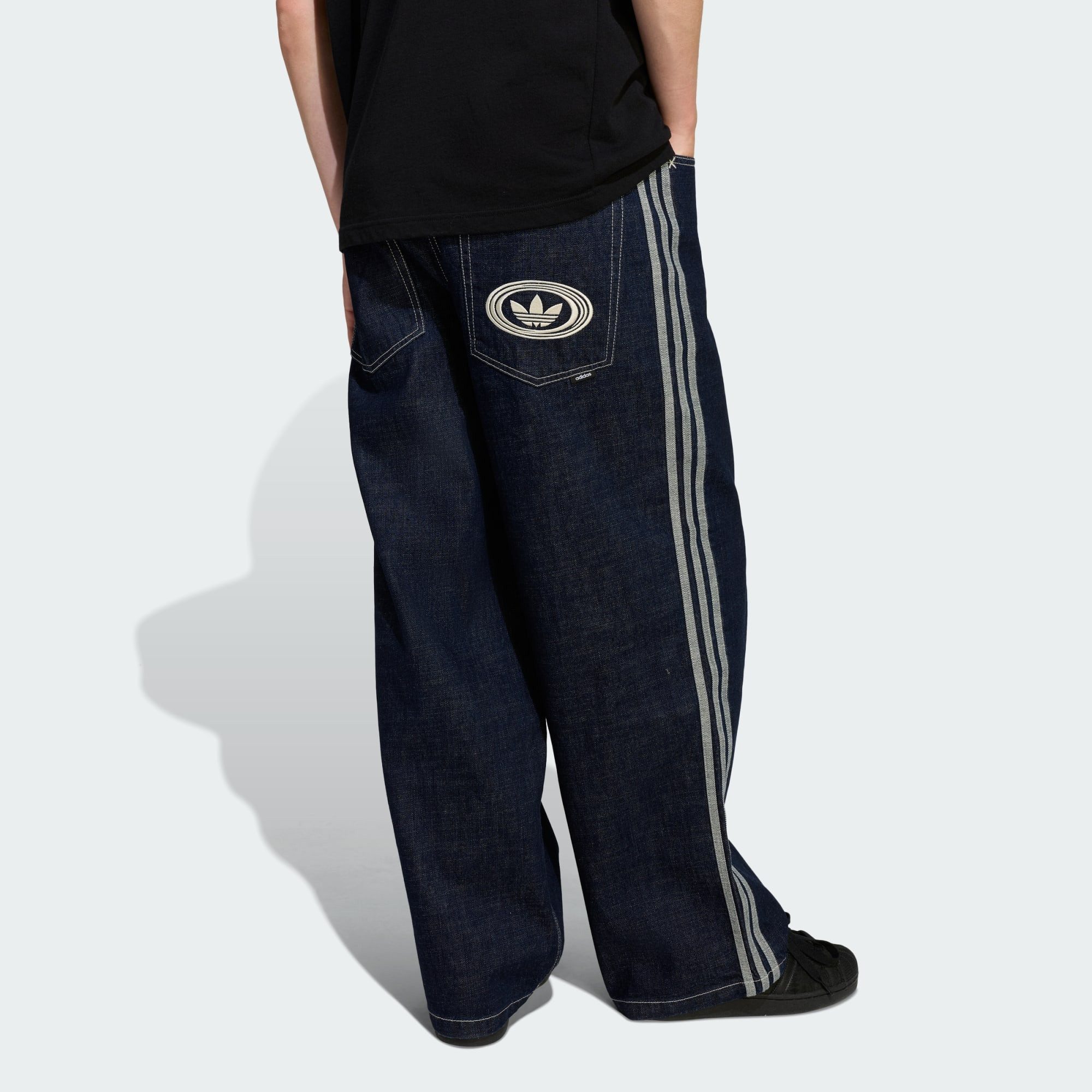 adidas Originals Weite Jeans 90S ALTERNATIVE SPORT WIDE LEG SKATER JEANS (1-tlg)
