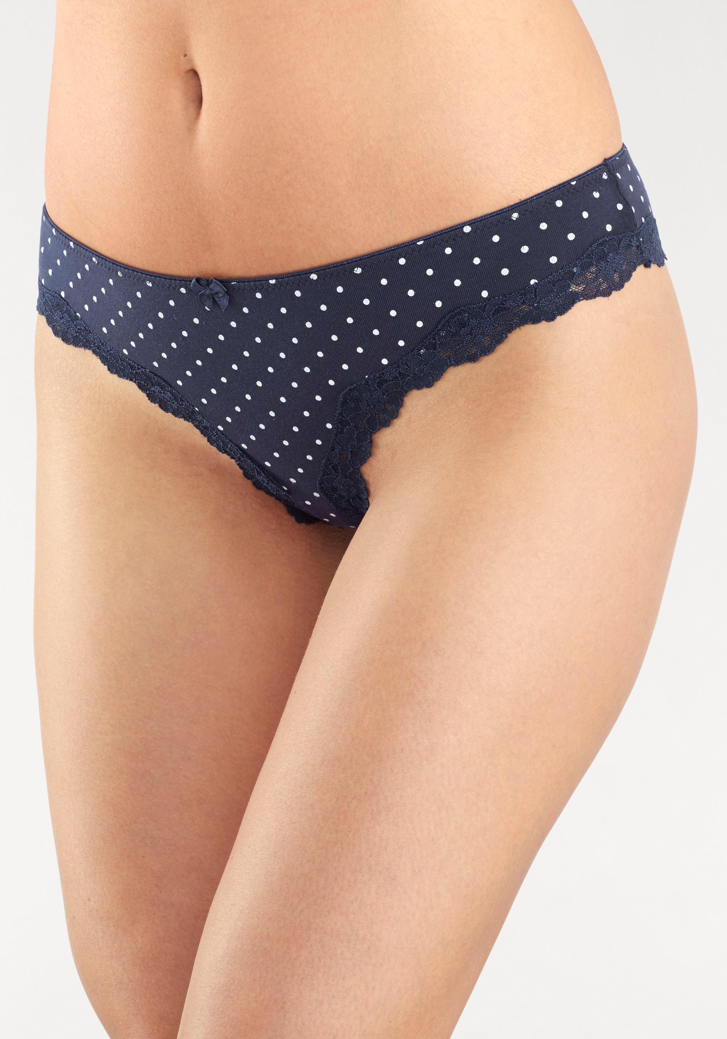 LASCANA Brasilslip (3er-Pack) aus elastischer Baumwolle mit zarter Spitze. € 19,99, (€ 6,66 pro 1 Stk).