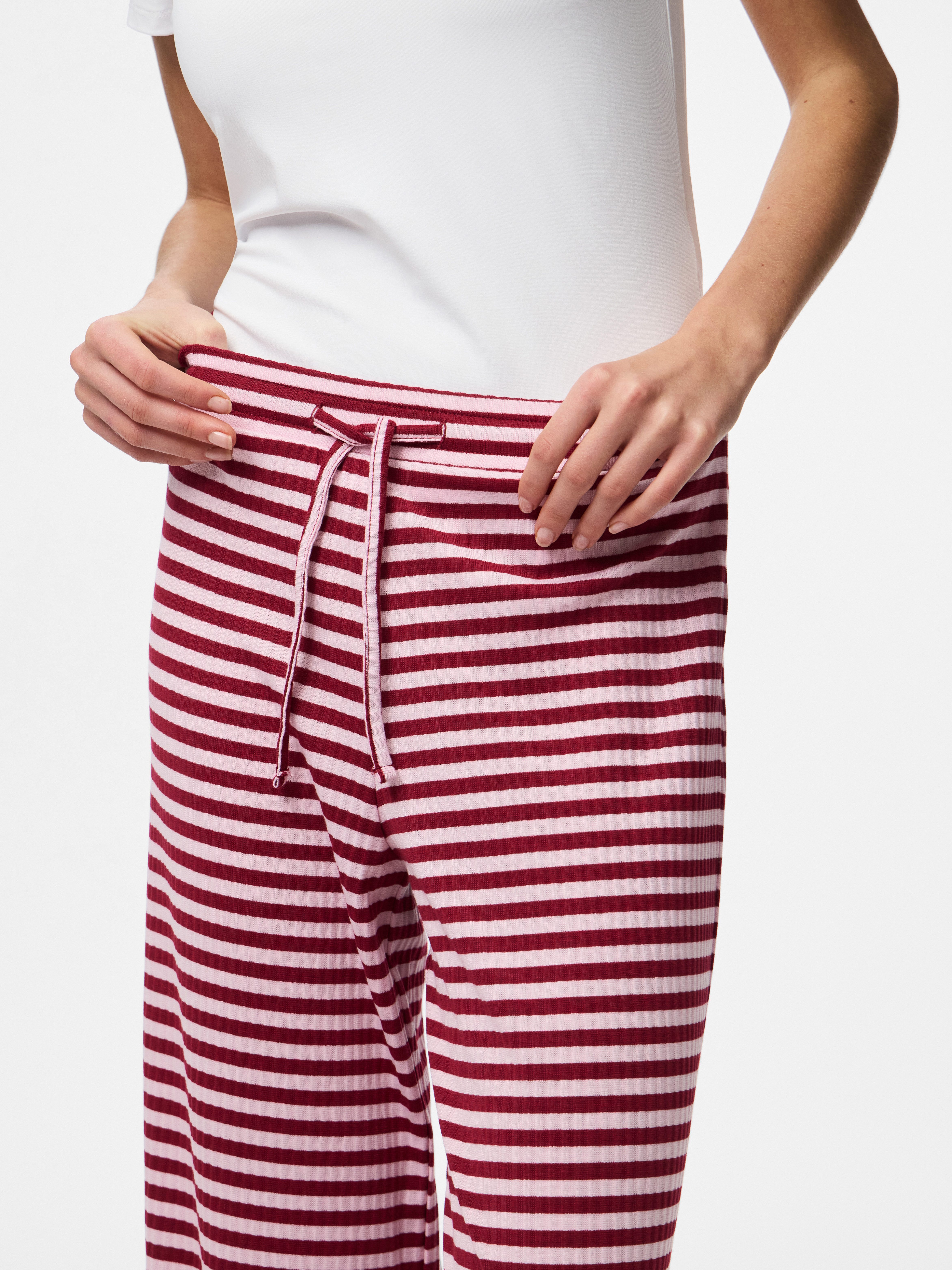 pieces Jerseyhose PCLAYA MW WIDE PANTS JRS NOOS Materialmix, regular fit