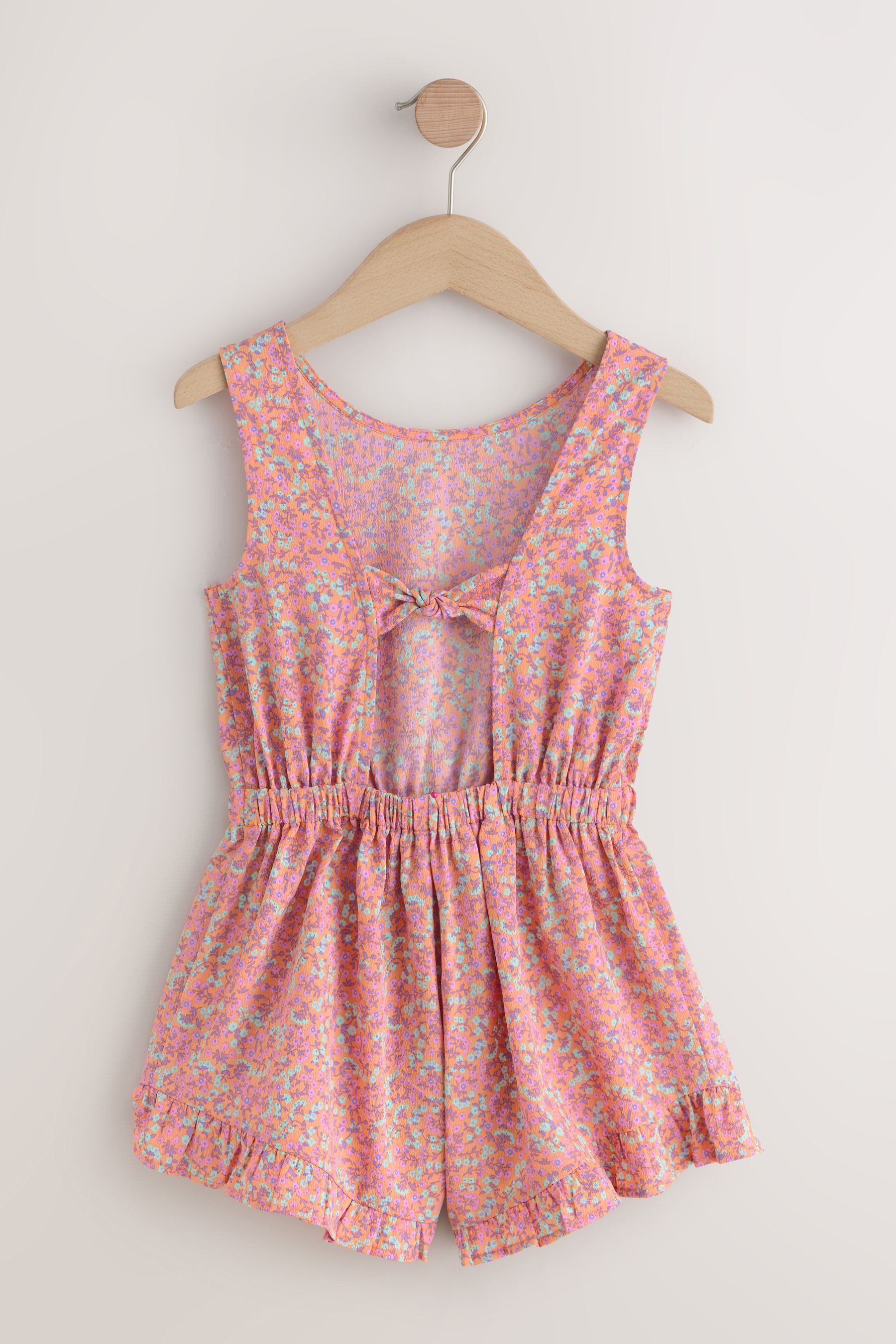 Next Playsuit Rückenfreier Playsuit mit Rüschensaum (1-tlg)