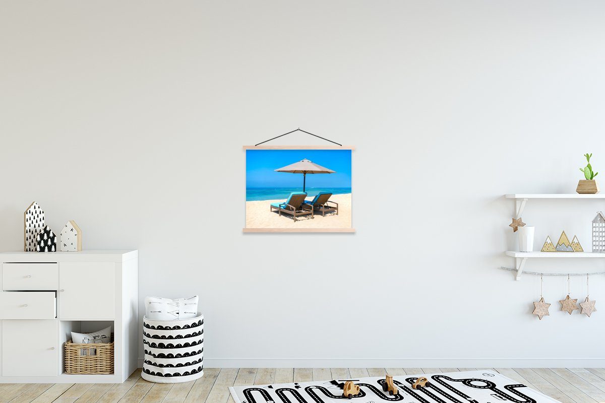 MuchoWow Poster Strandkorb - Bilderleiste, für Magnetisch Textilposter - Meer, - Sonnenschirm Sommer (1 Wohnzimmer, St), Posterleiste