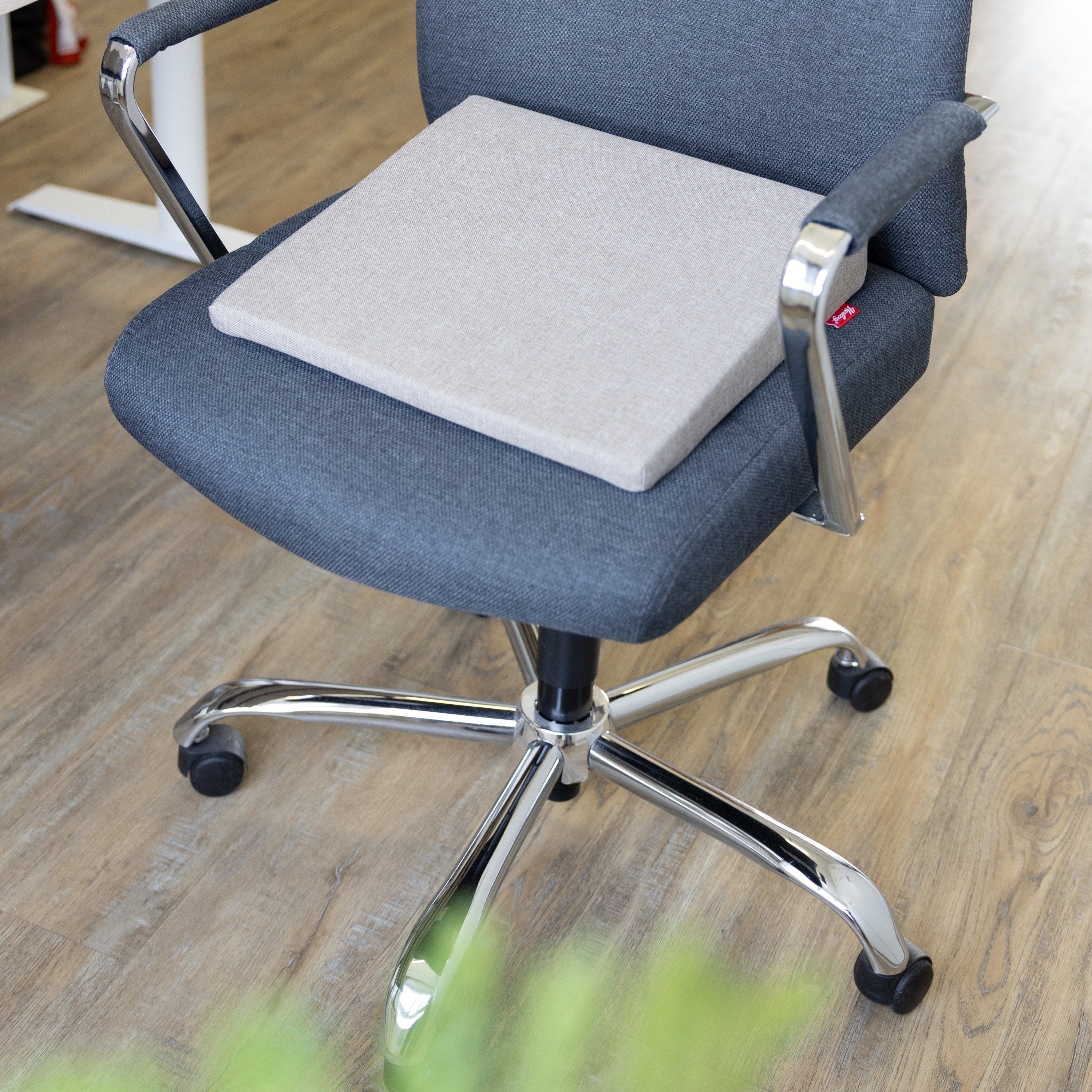 Herlag Keilkissen Stella, Ergonomisches Sitzkeilkissen 33x37x7/2cm Waschbar günstig online kaufen