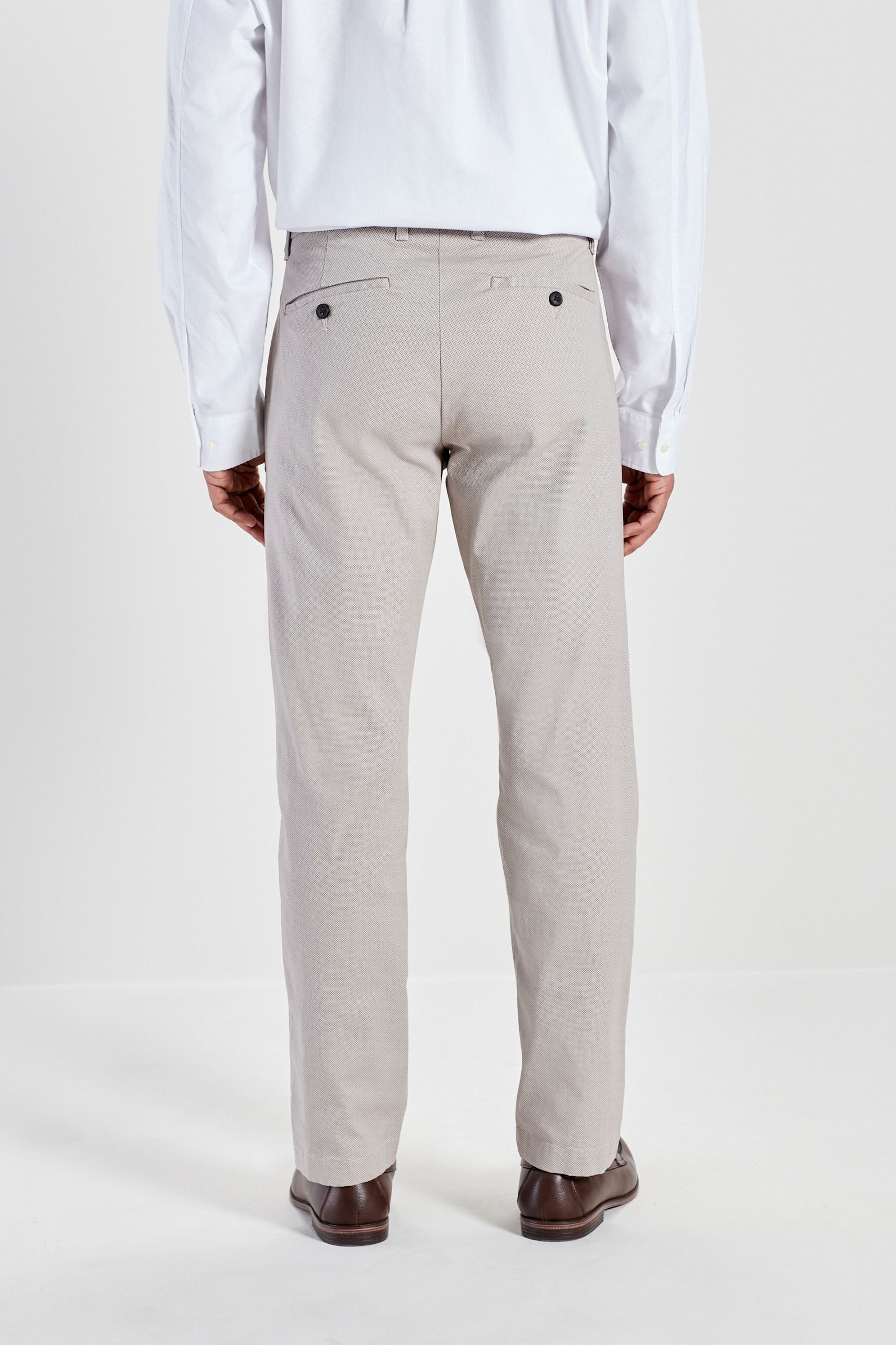 Next Chinohose Weiche Straight Fit Stretch-Chinohose günstig online kaufen