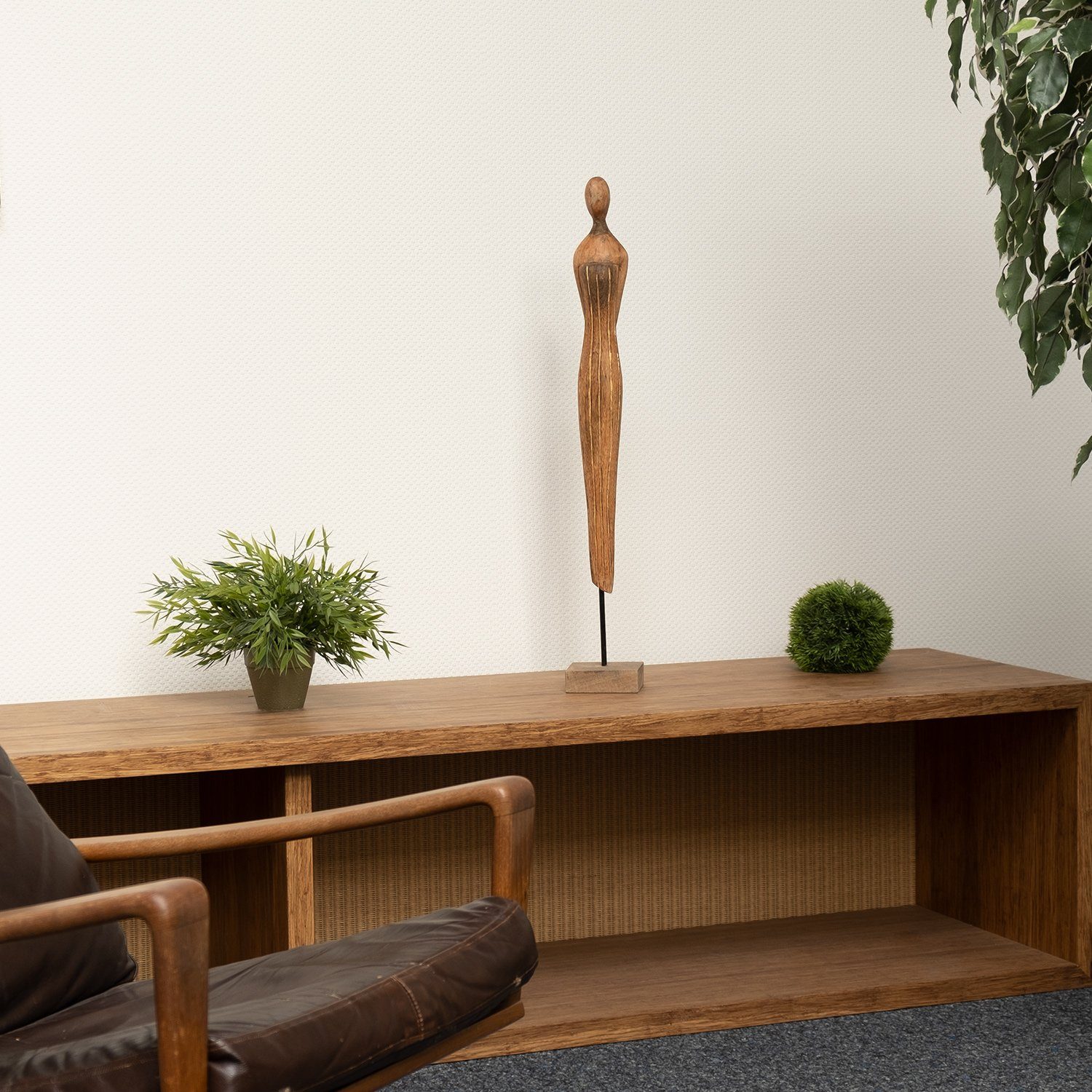 Moritz Skulptur Skulptur Figur Hände auf Rücken 73x10x10cm, Holz, Tischdeko günstig online kaufen